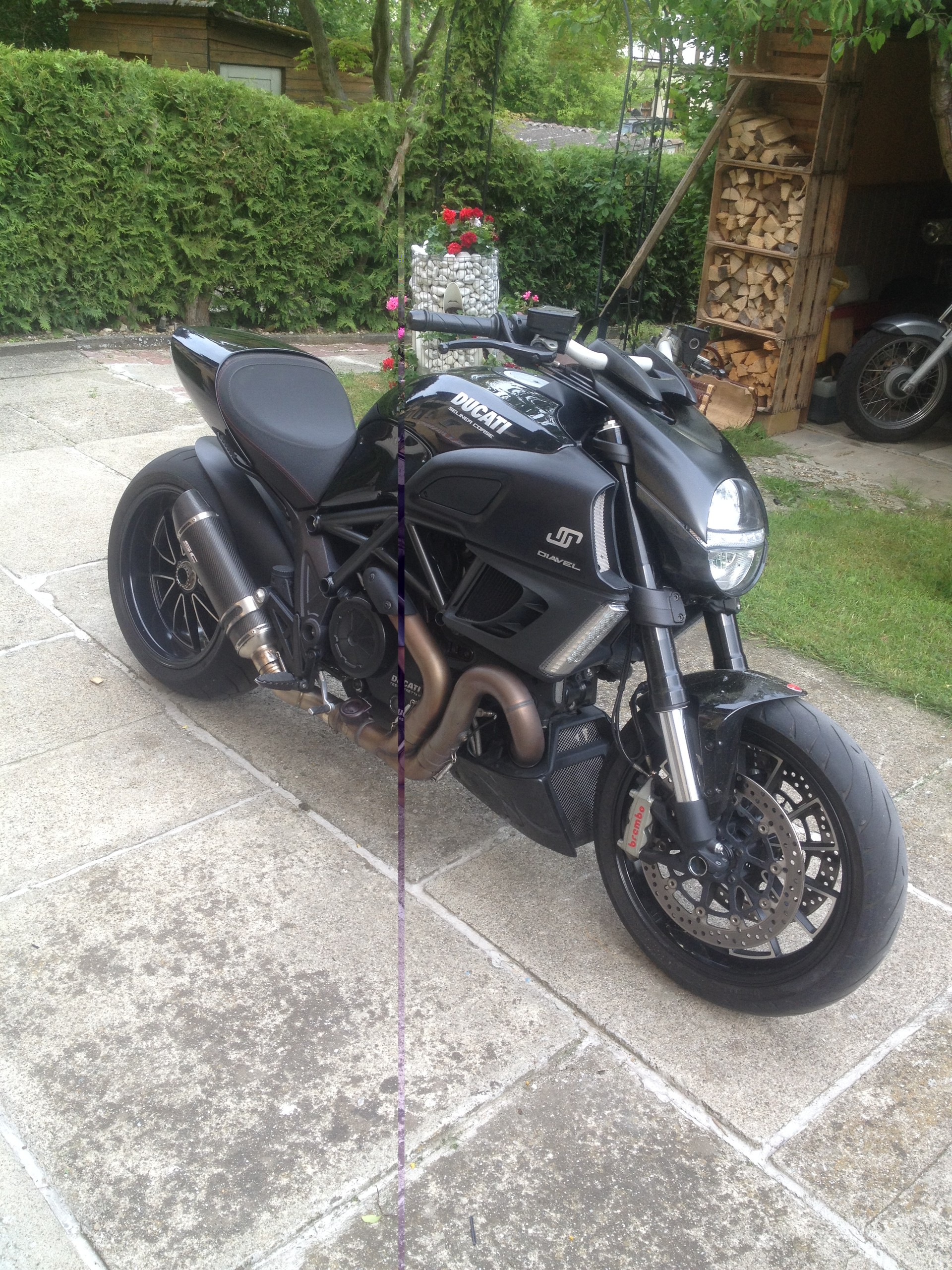 DUCATI Diavel 1200 Dark-image-1