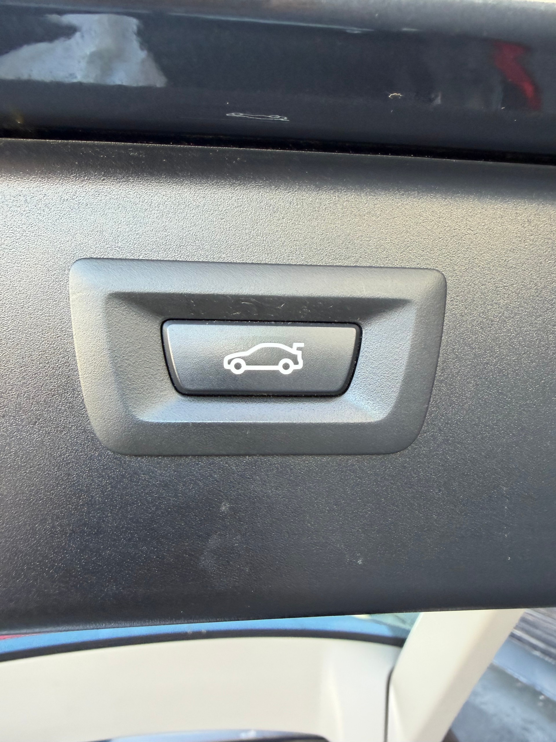 BMW 520d Touring xDrive Steptronic-image-15