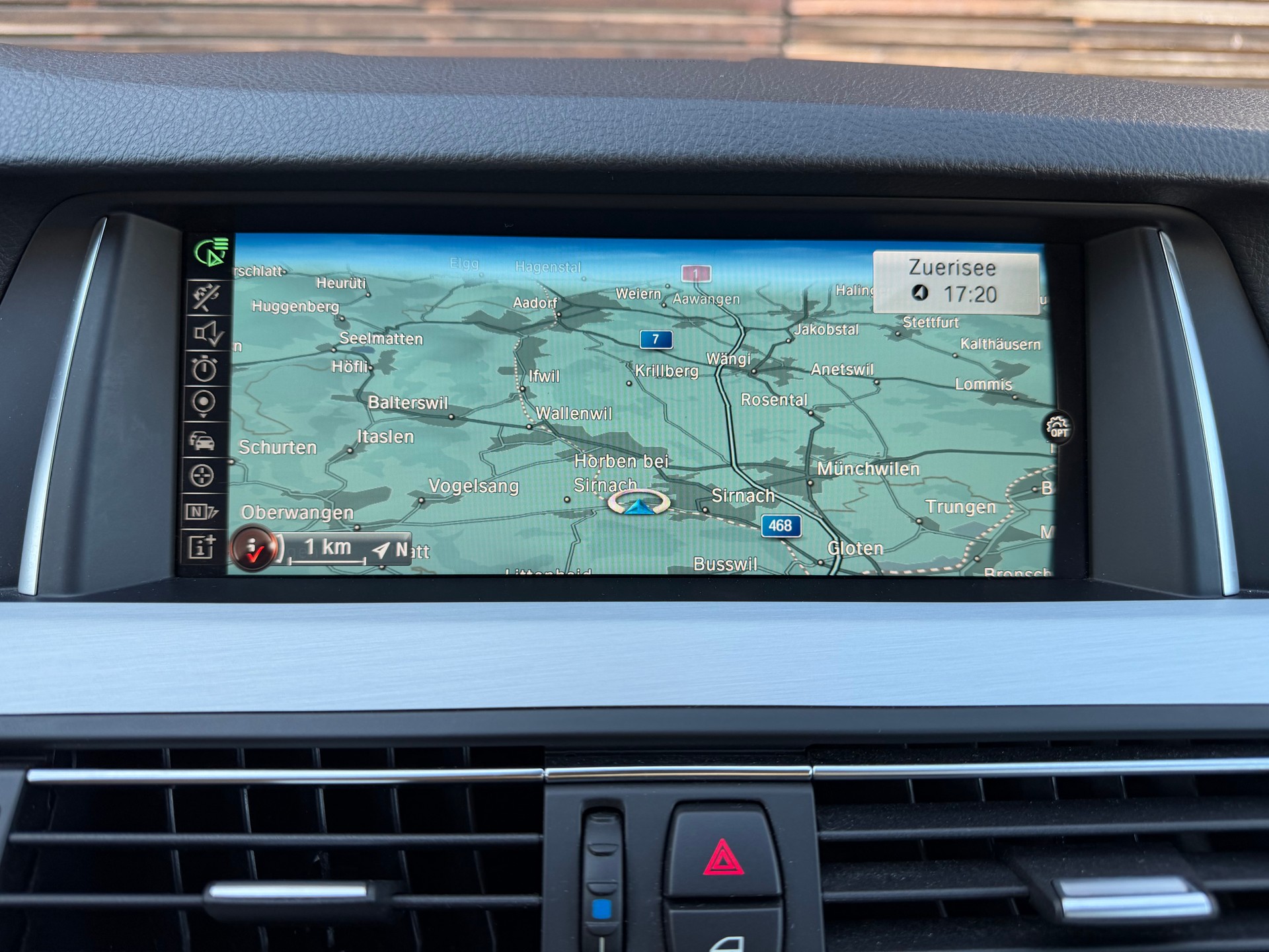 BMW 520d Touring xDrive Steptronic-image-5