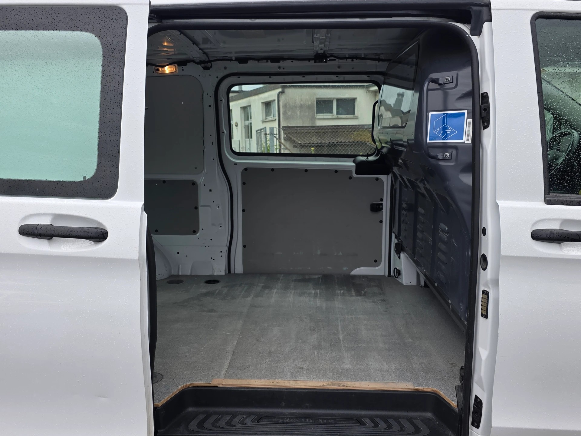 MERCEDES-BENZ Vito 114 CDI Extralang 9G-Tronic 4Matic ** Automat ** Navi ** Klima **Anhängerkupplung **-image-7