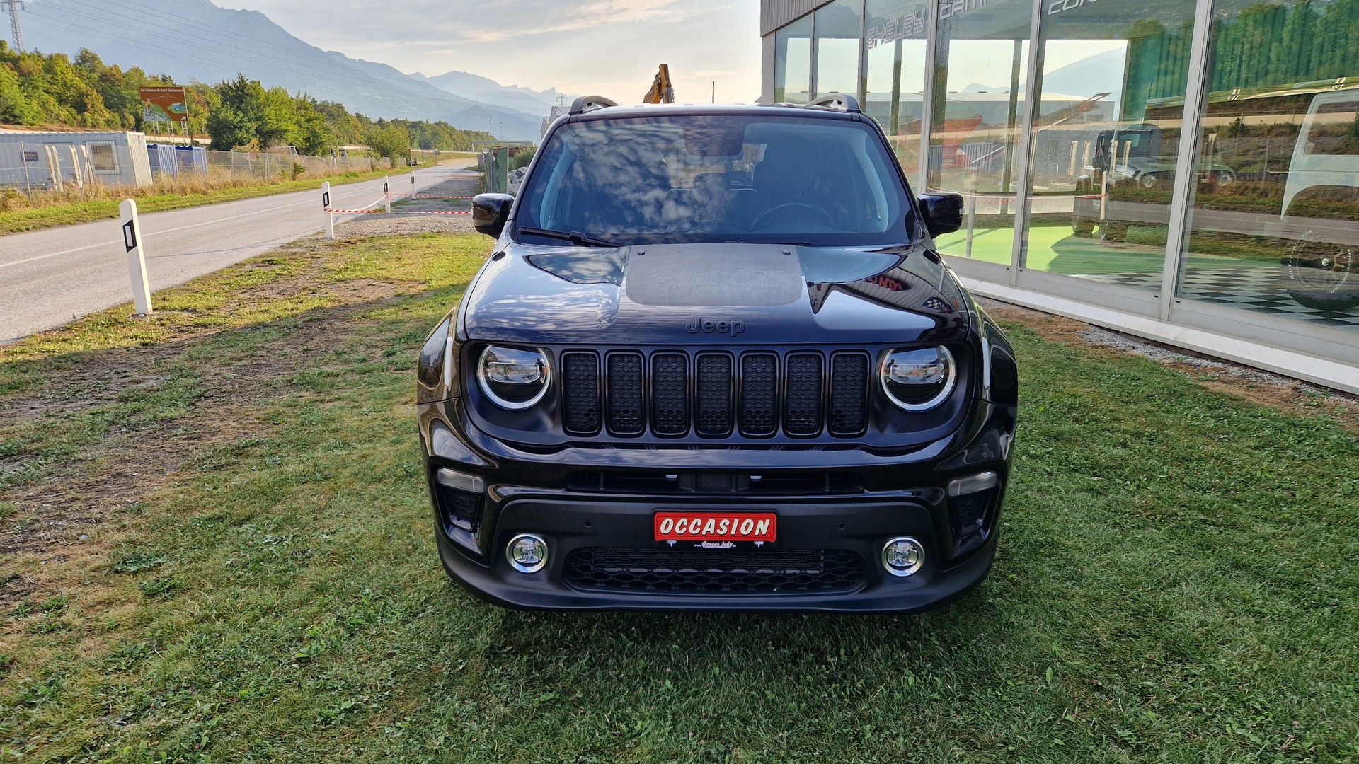 JEEP Renegade 1.3 Turbo S AWD-image-2