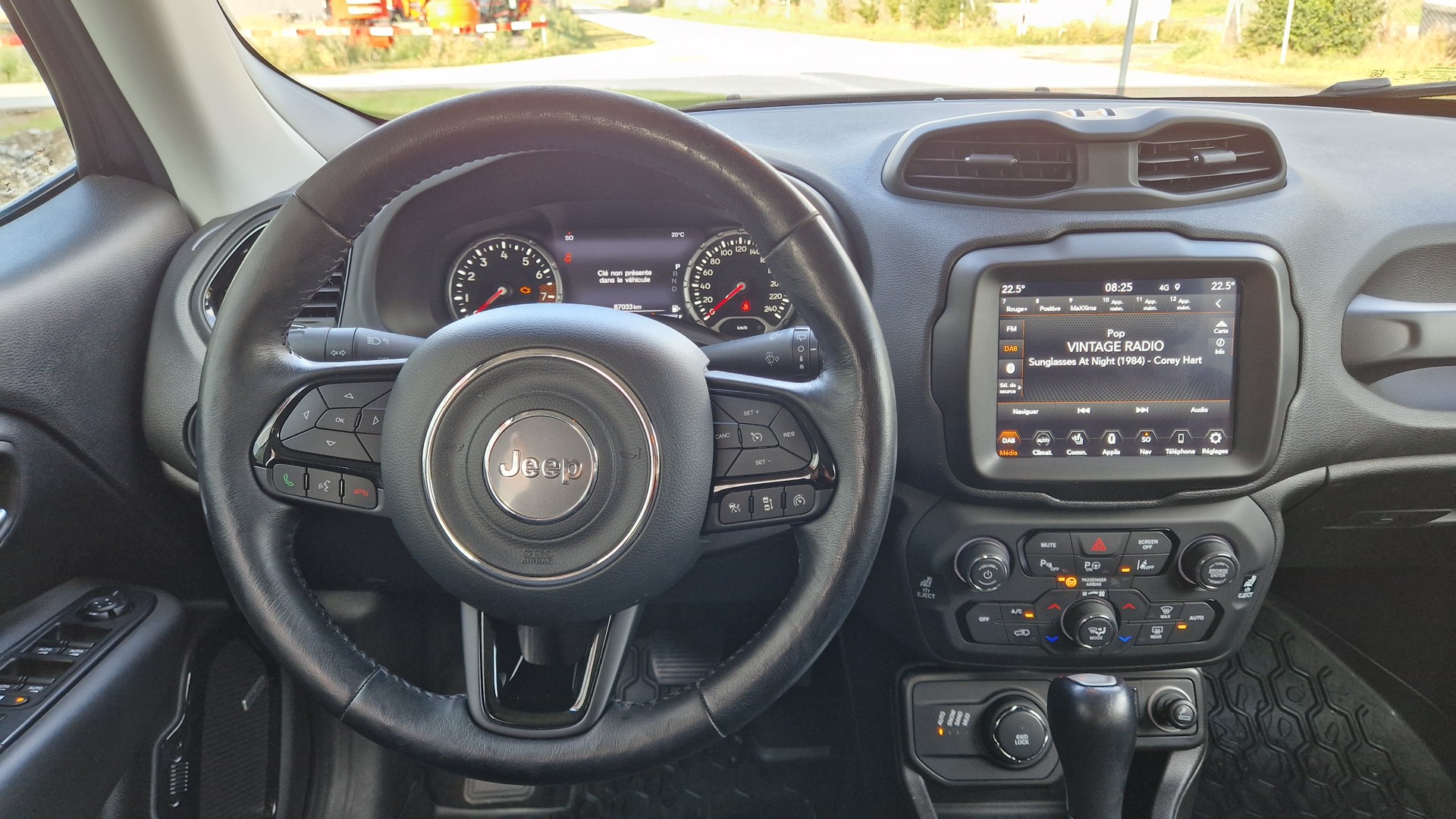 JEEP Renegade 1.3 Turbo S AWD-image-11