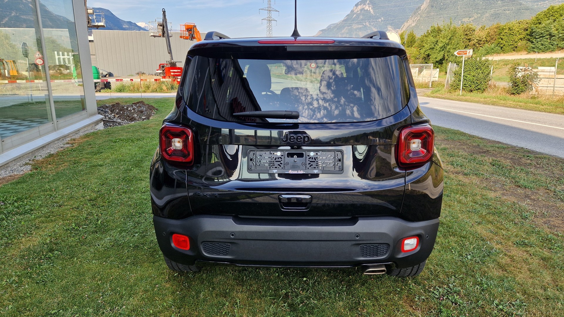 JEEP Renegade 1.3 Turbo S AWD-image-7