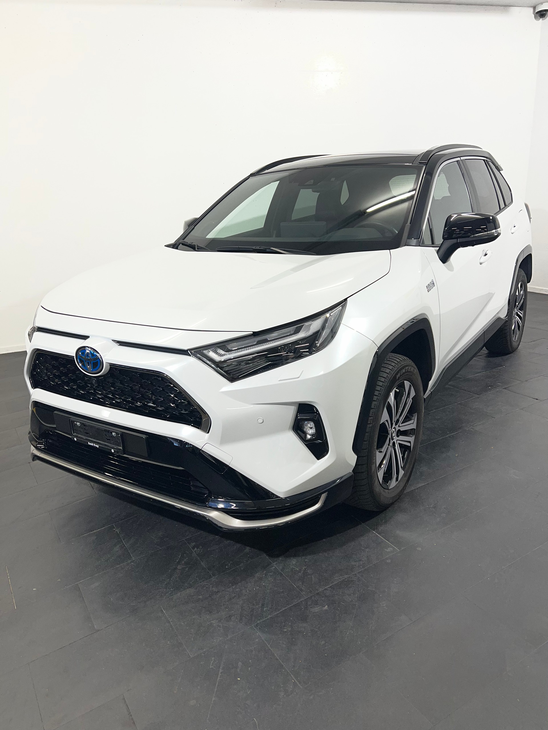 TOYOTA 2.5 Plug-In-Hybrid Platinum-image-0