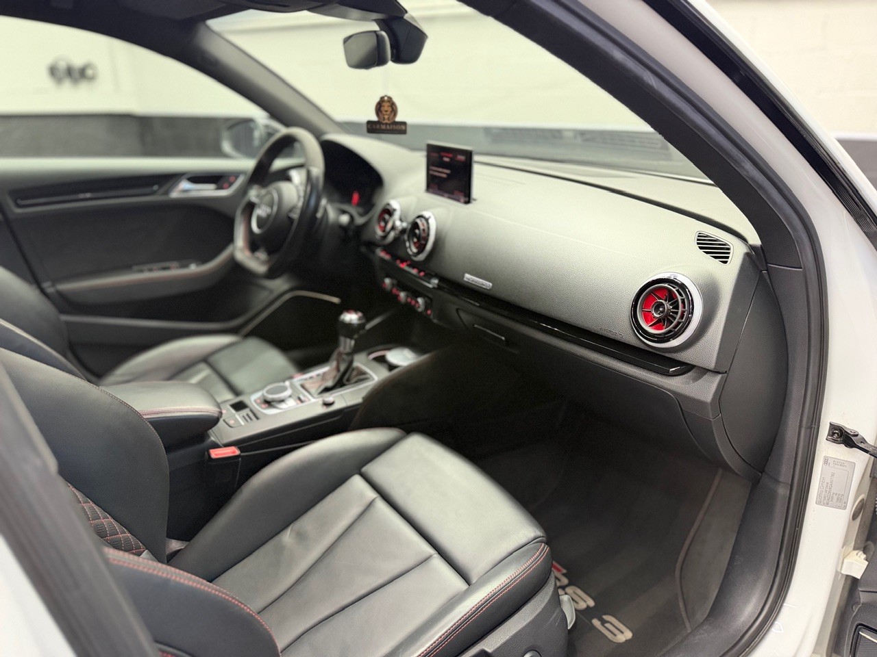 AUDI RS3 2.5 TSI quattro S-tronic | ABT-Tuning ab Werk | Schiebedach | B&O Soundanlage | Rückfahrkamera | CH-Auto-image-22