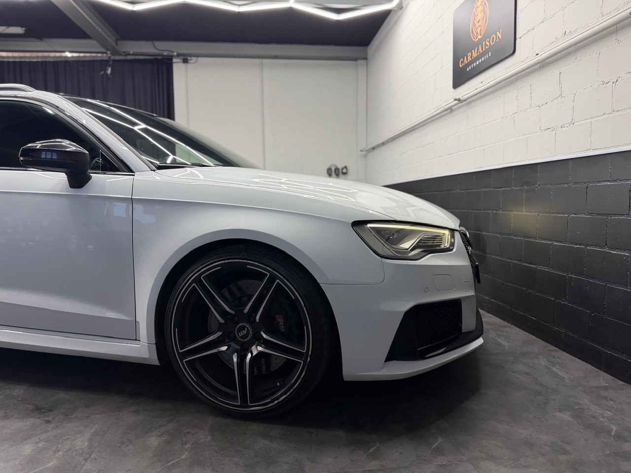 AUDI RS3 2.5 TSI quattro S-tronic | ABT-Tuning ab Werk | Schiebedach | B&O Soundanlage | Rückfahrkamera | CH-Auto-image-9
