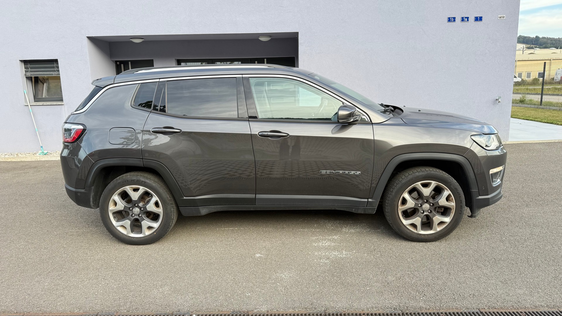 JEEP Compass 1.4 Turbo Limited AWD 9ATX-image-14