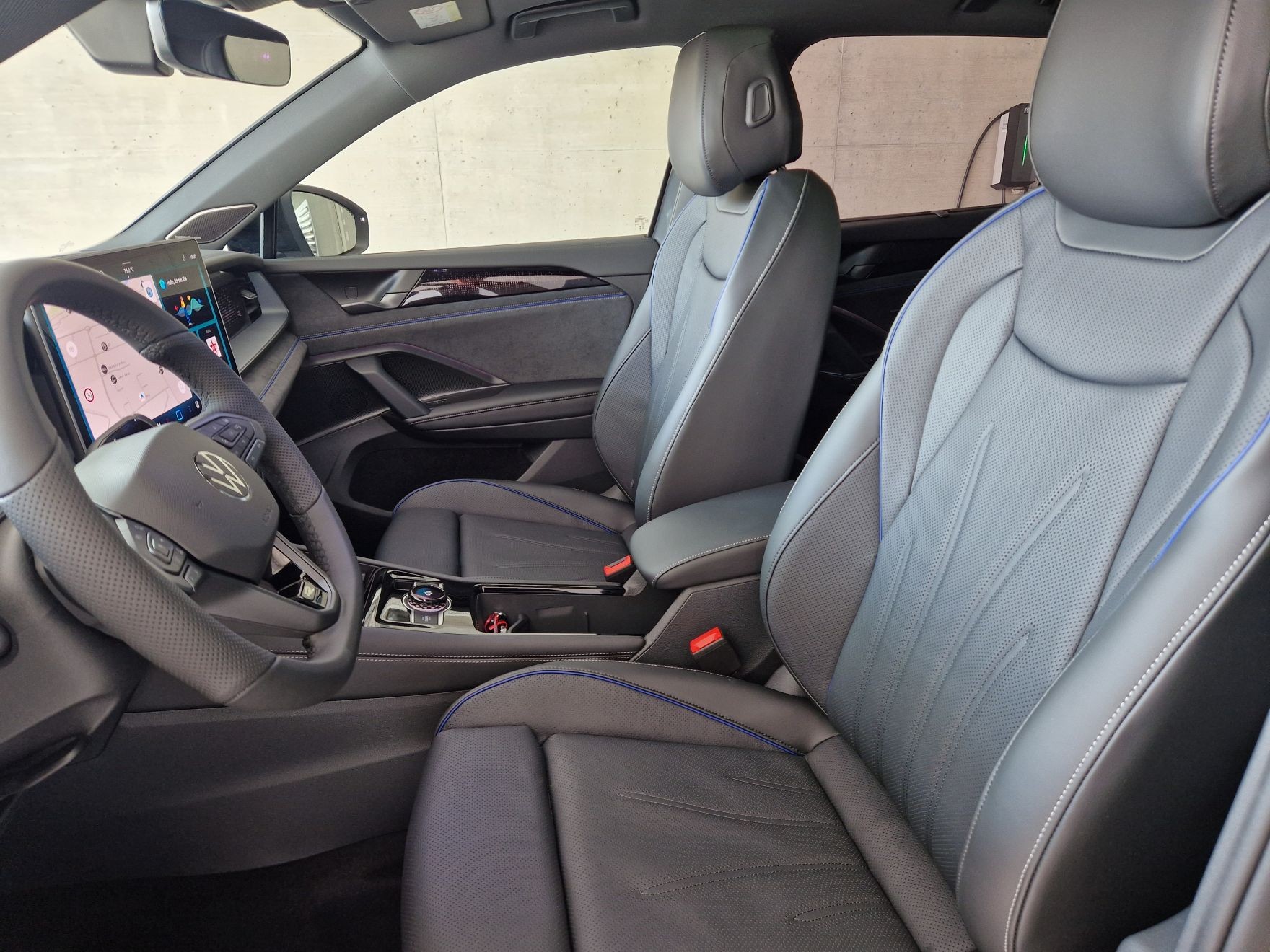 VW Tayron 2.0 TDI SCR R-Line United 4Motion DSG-showroom-element-3