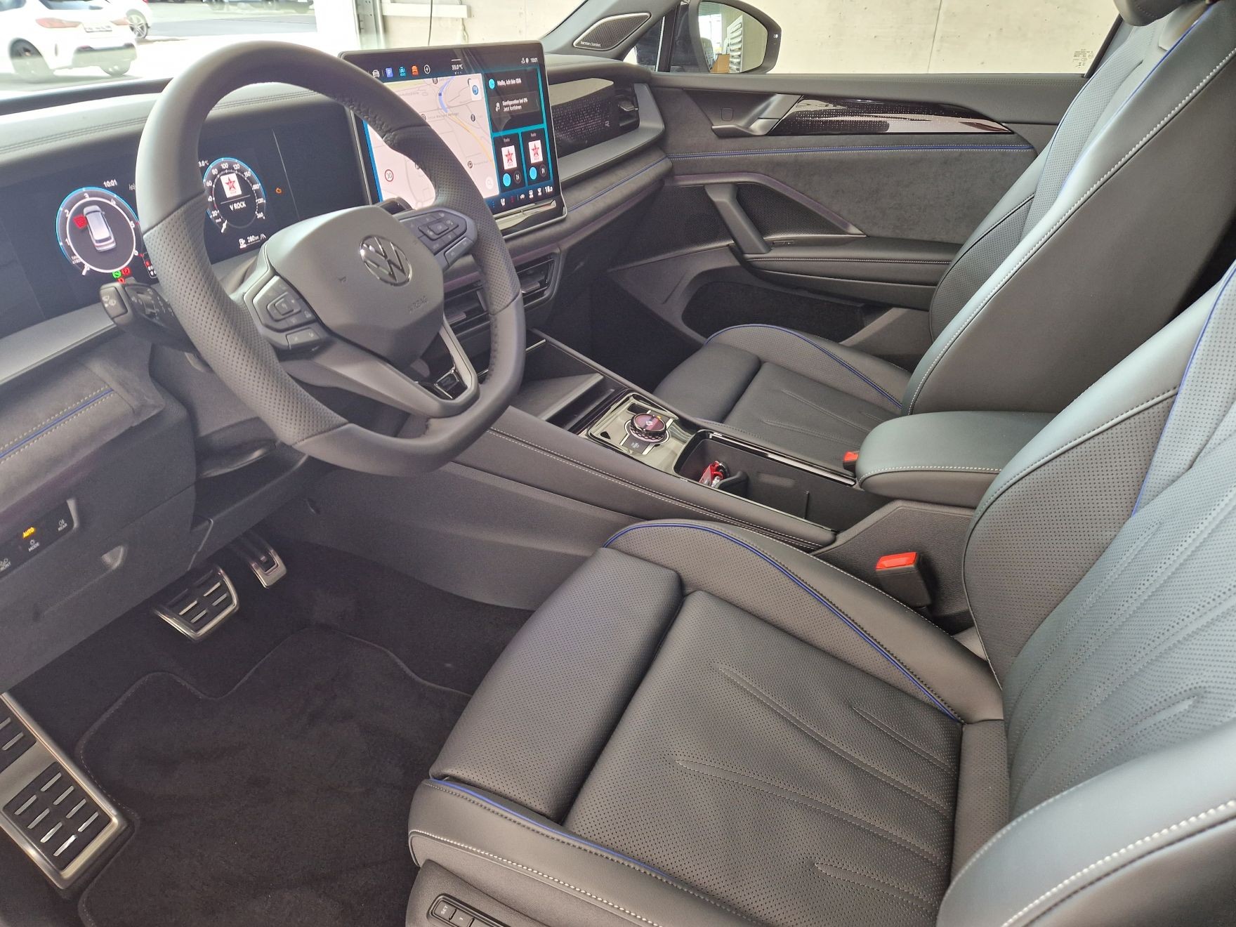 VW Tayron 2.0 TDI SCR R-Line United 4Motion DSG-image-4