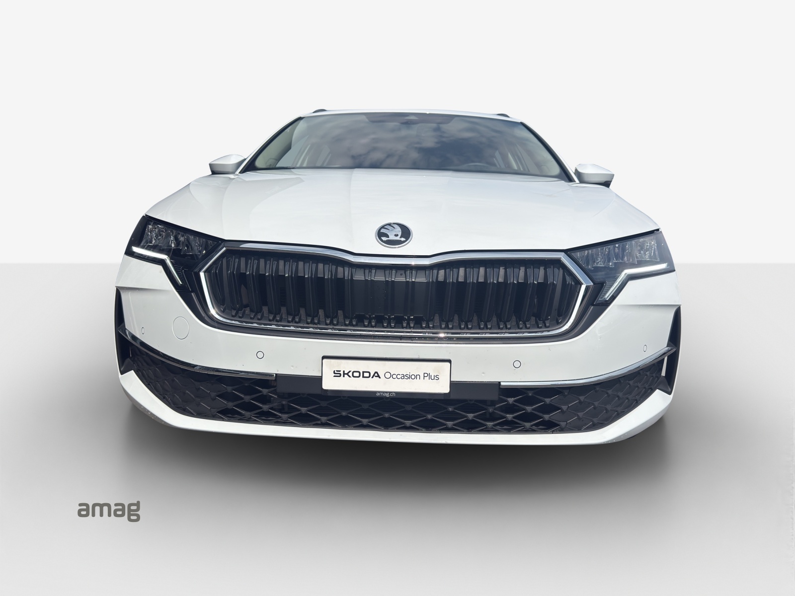 SKODA Octavia Combi 1.5 TSI mHEV DSG Dynamic-image-6