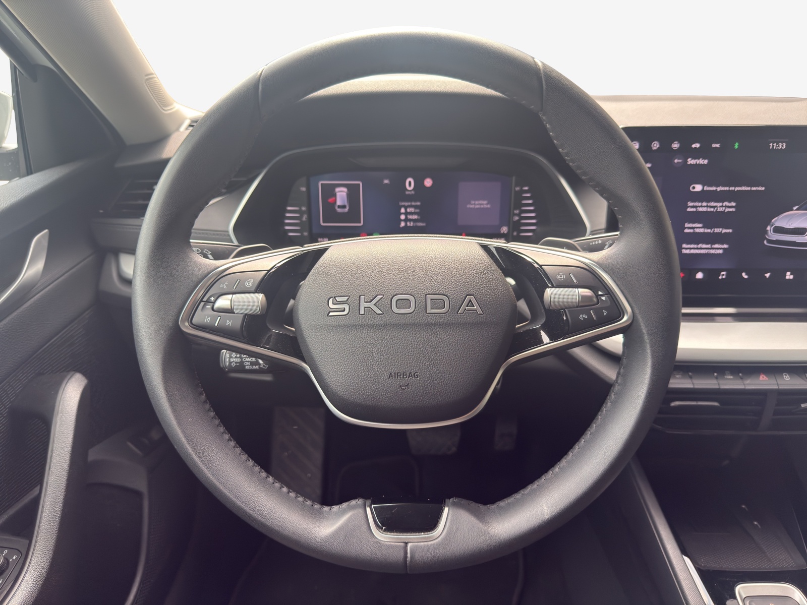 SKODA Octavia Combi 1.5 TSI mHEV DSG Dynamic-image-9