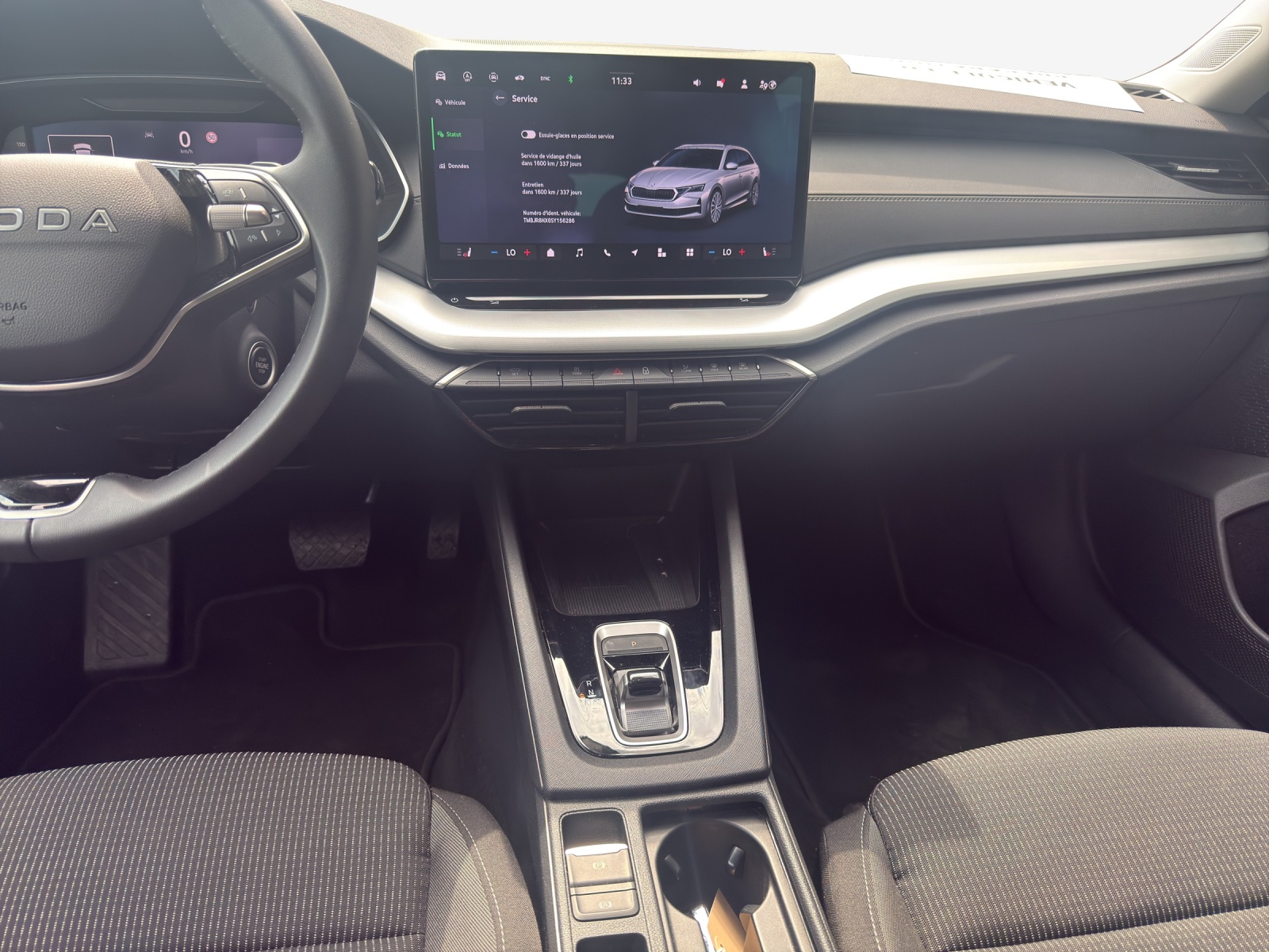 SKODA Octavia Combi 1.5 TSI mHEV DSG Dynamic-image-10