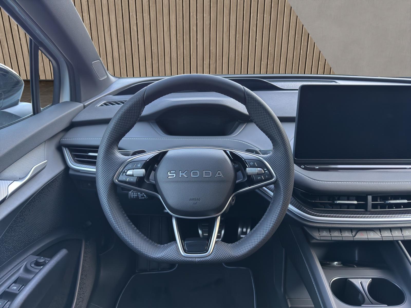 SKODA Elroq SportLine 82kWh 4x4-image-12