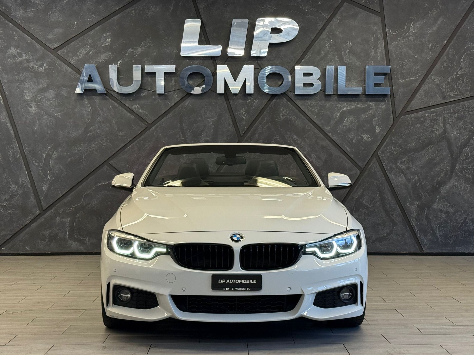 BMW 420i Cabriolet M Sport Steptronic-showroom-element-1