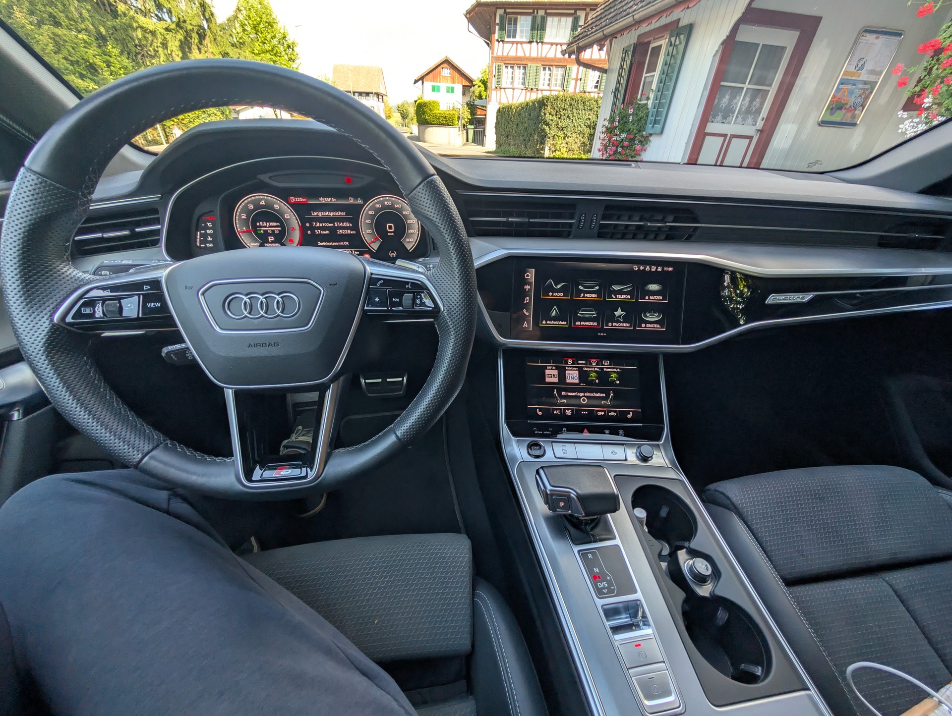 AUDI A.6 45 TFSI Sport quattro S-Tronic-image-11