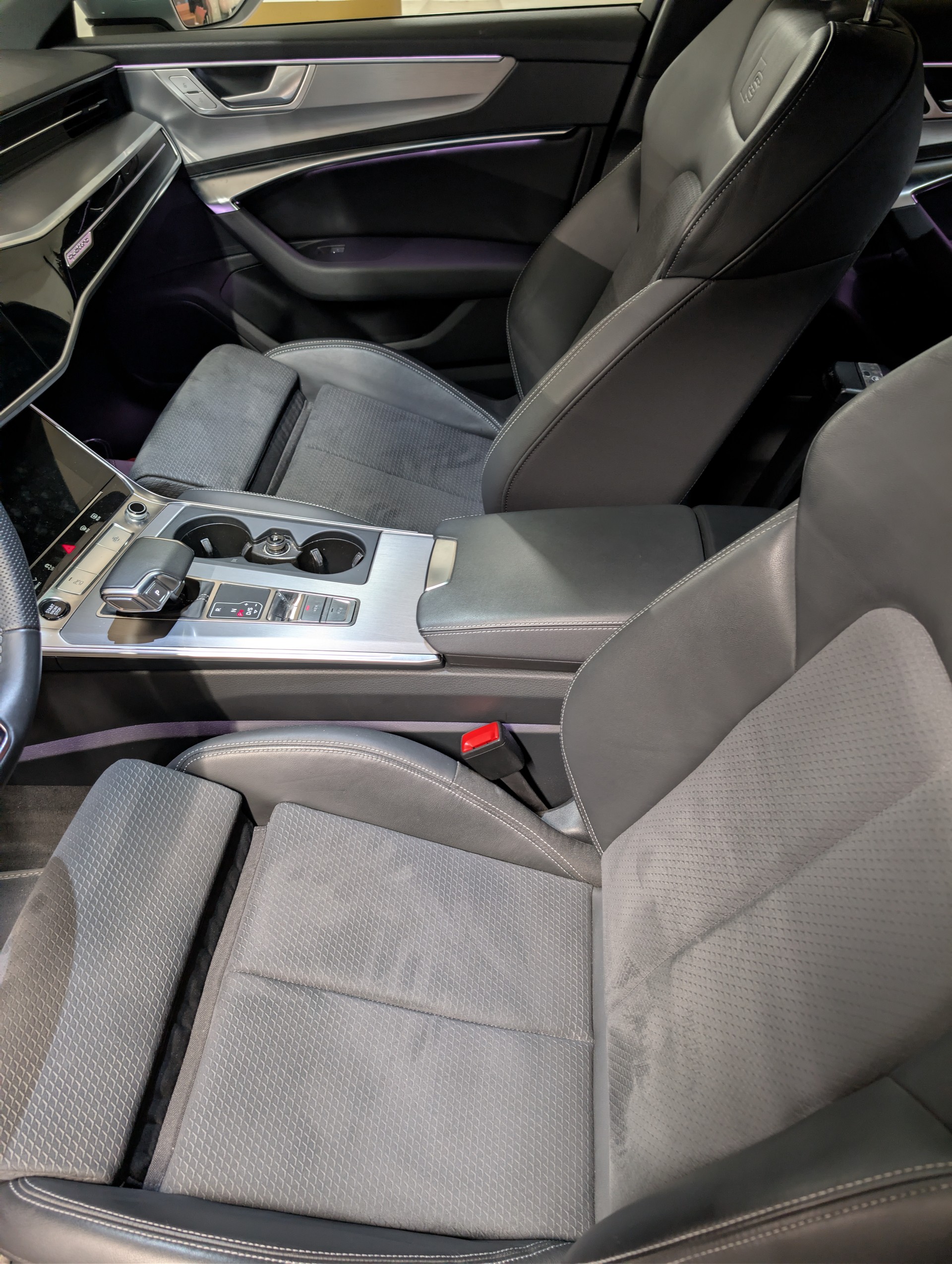 AUDI 2.0 45 TFSI Sport quattro S-Tronic-image-7