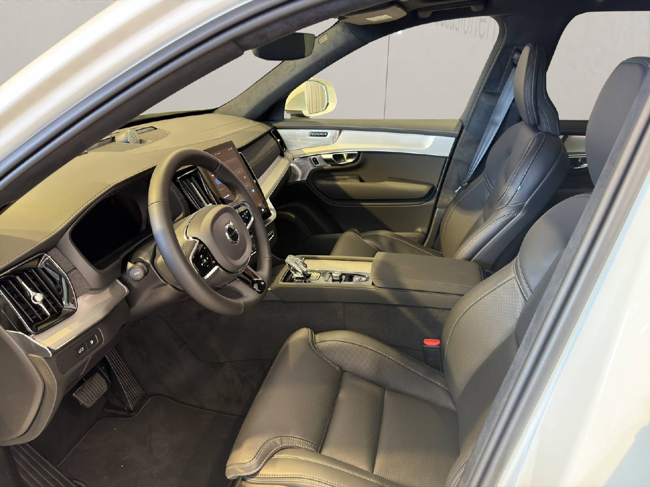 VOLVO XC90 2.0 T8 TE Ultra Dark eAWD XCLUSIVE MY27-image-4