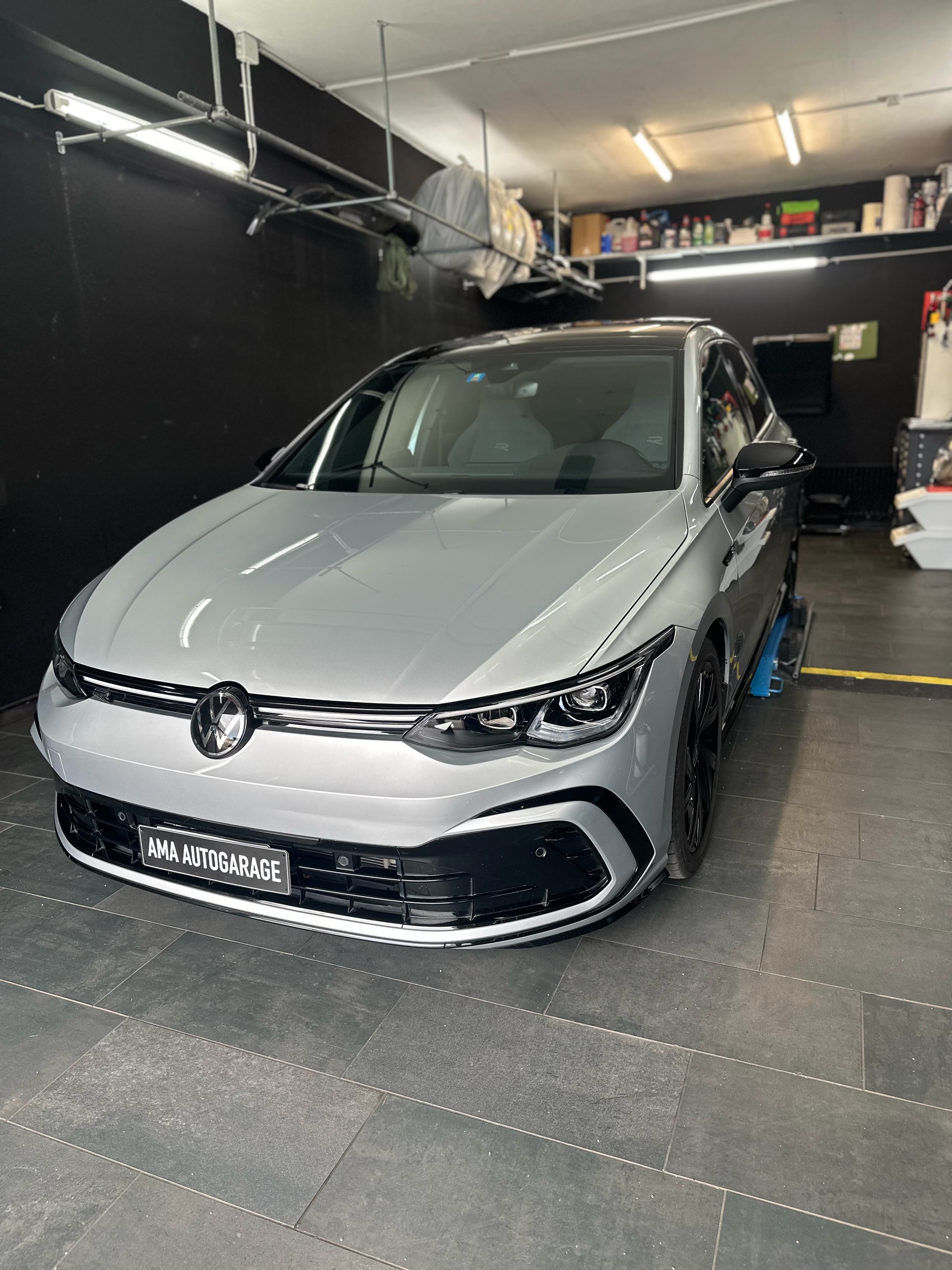 VW 1.5 eTSI R-Line 75 Edition DSG-image-2