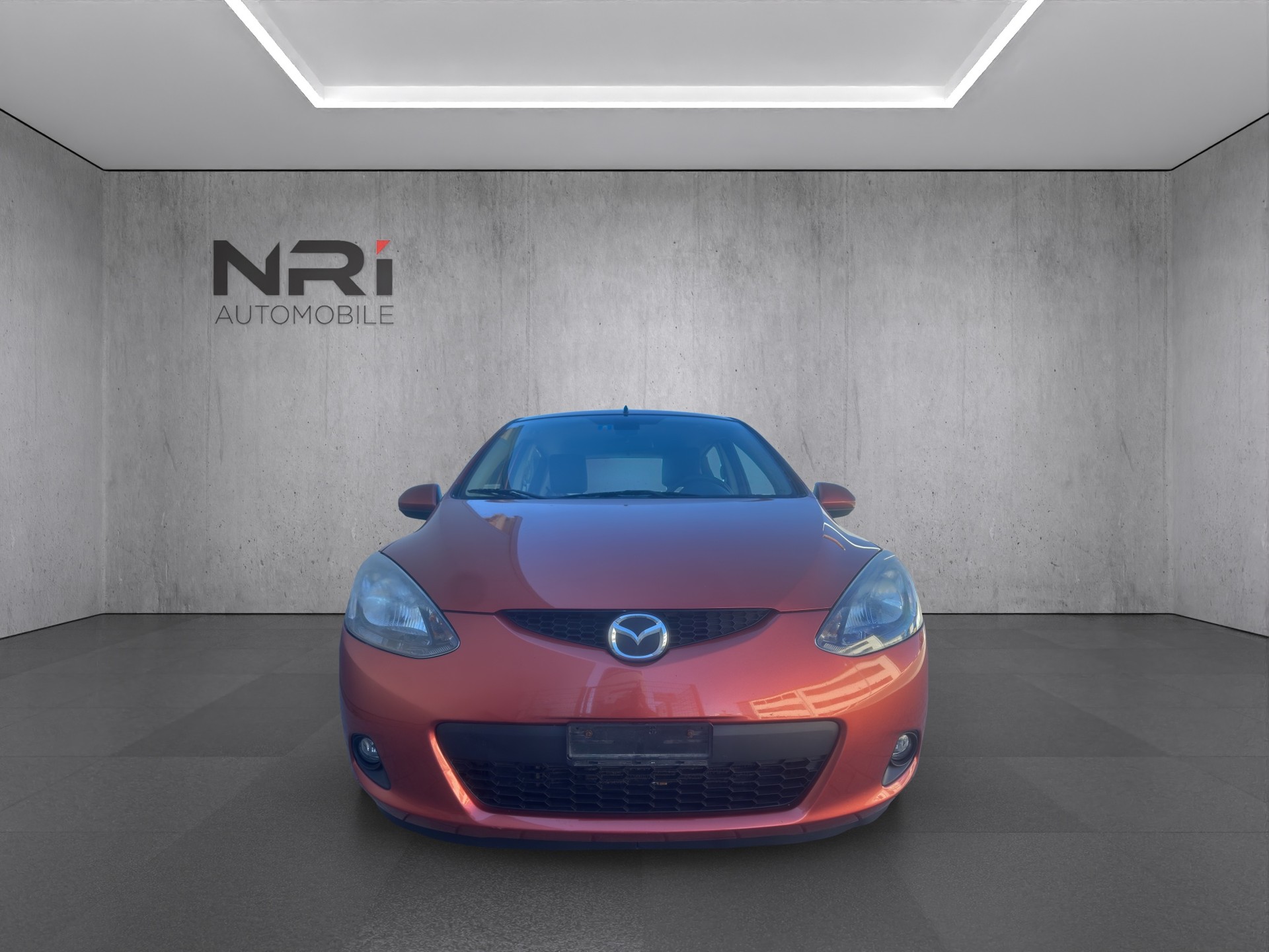 MAZDA 2 1.3i 16V Exclusive-showroom-element-1