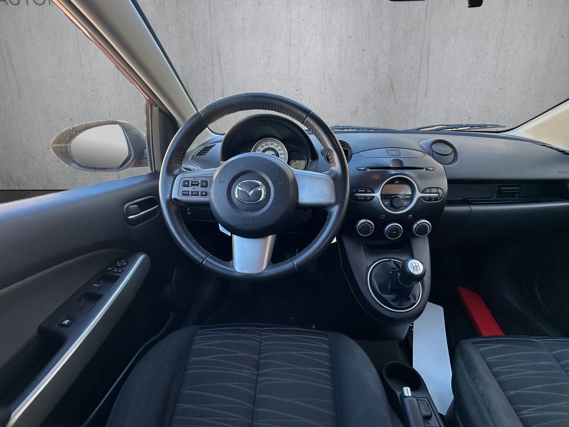 MAZDA 2 1.3i 16V Exclusive-image-10