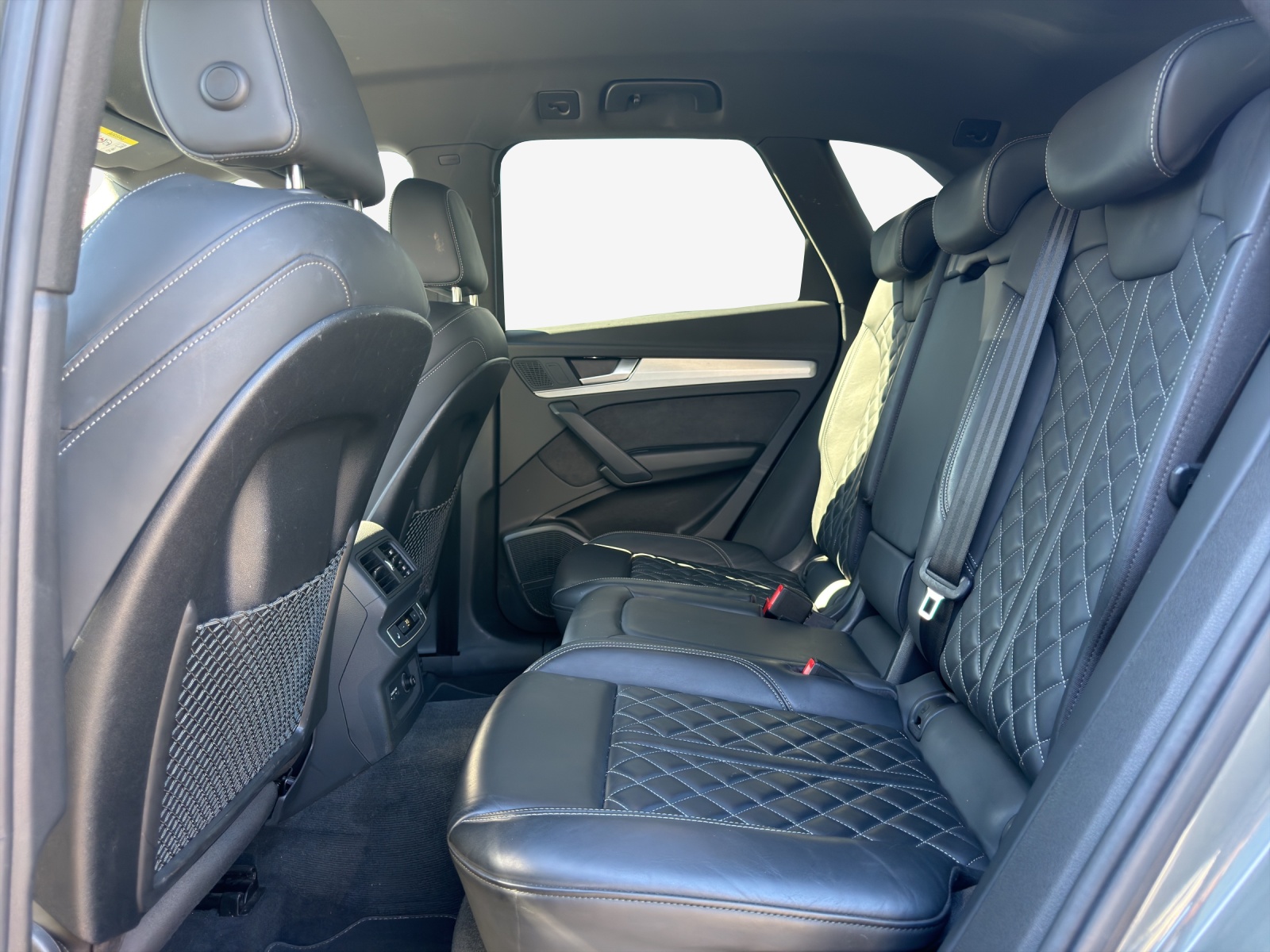 AUDI Q5 45 TFSI S-line quattro S-tronic-image-11