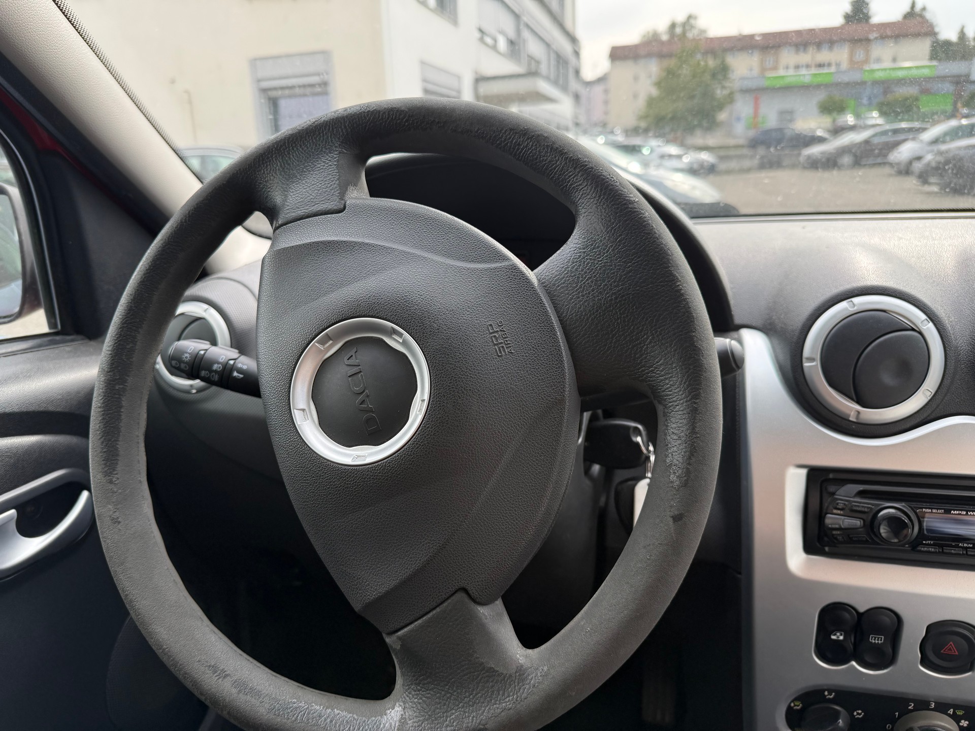 DACIA Logan 1.5 dCi Lauréate-image-7