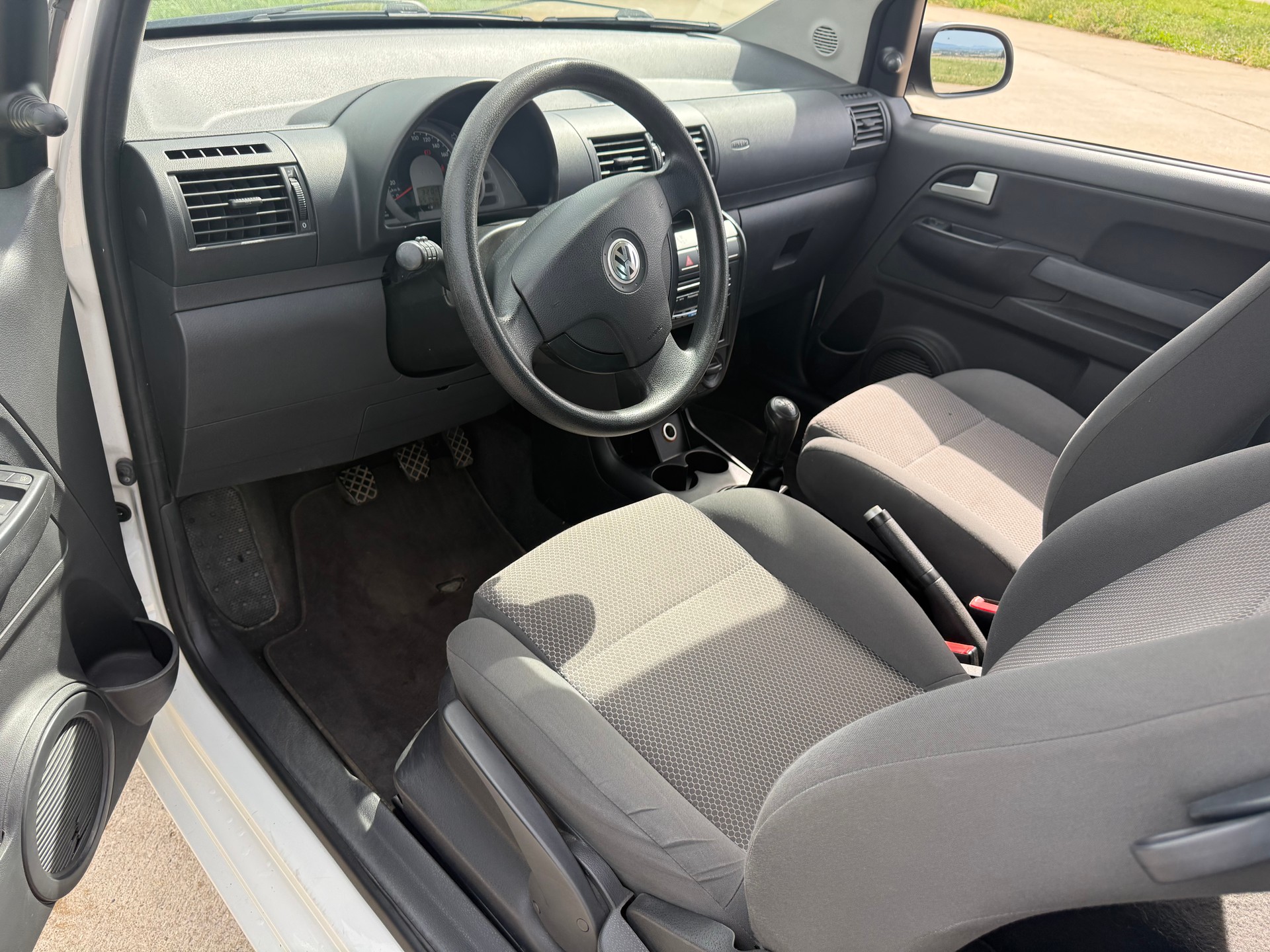 VW Fox 1.2-image-9