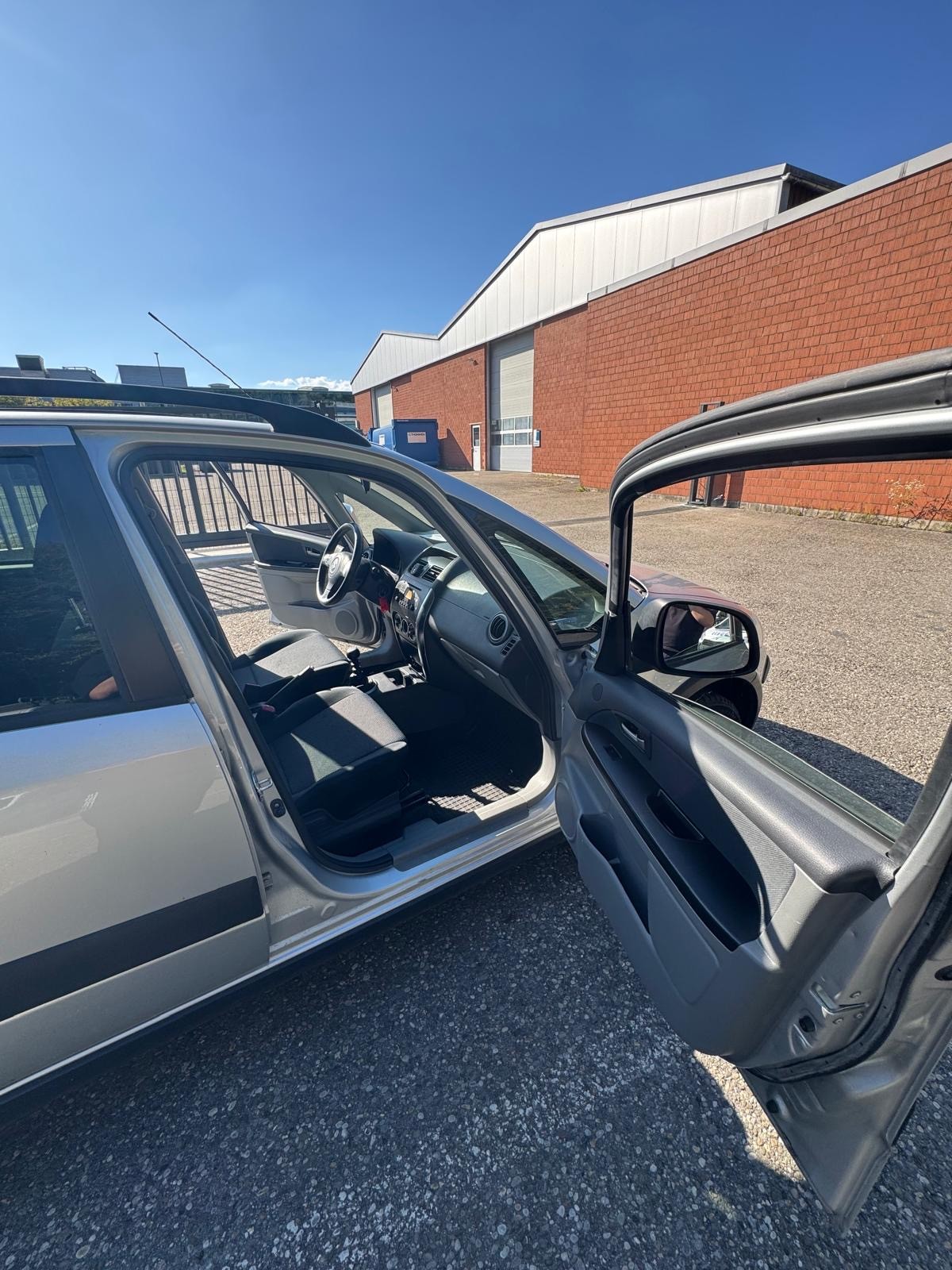 SUZUKI SX4 1.9 TD GL Top 4WD-image-9