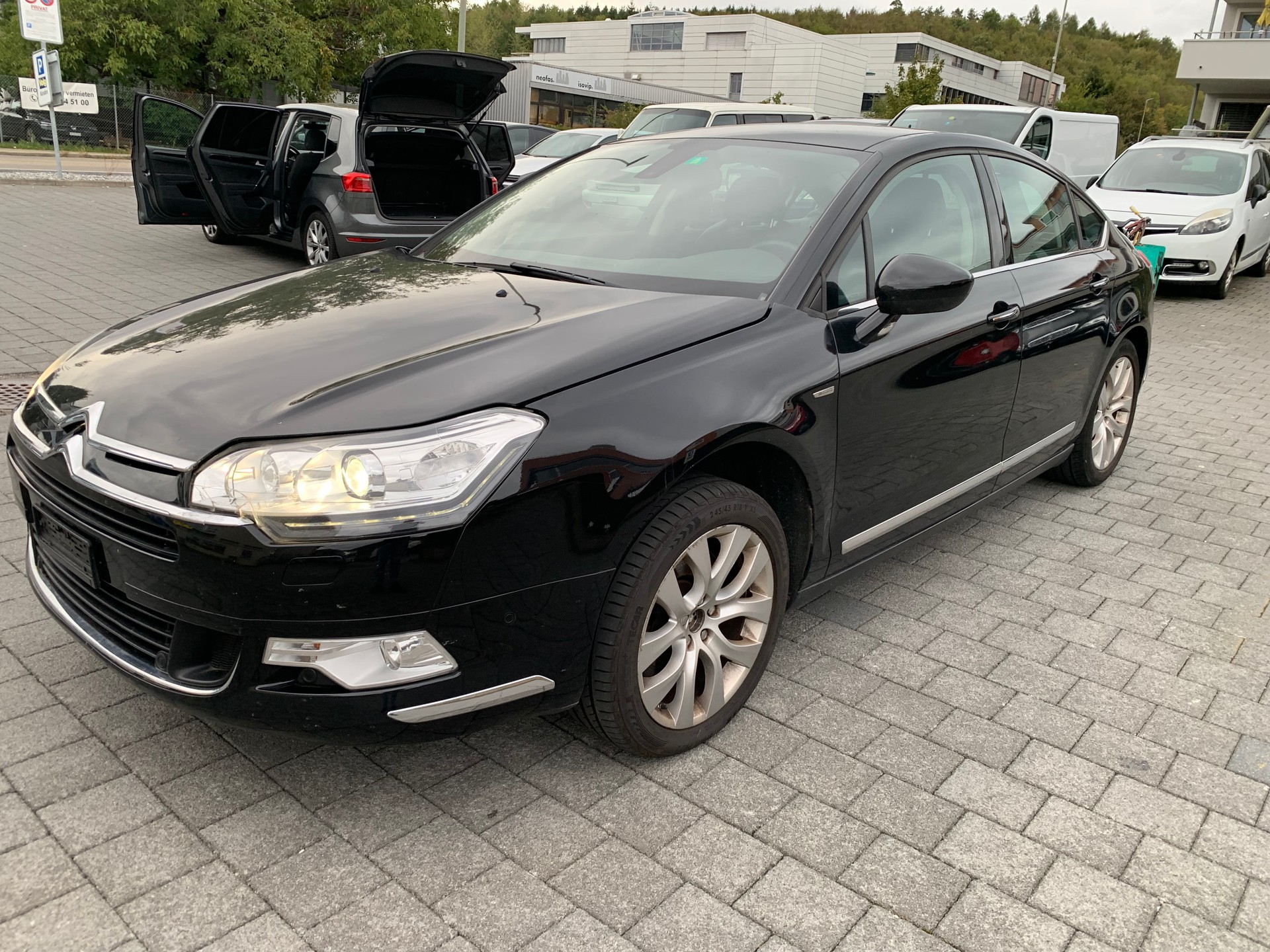 CITROEN C5 Berline 2.2 HDi Exclusive Automatic-image-0