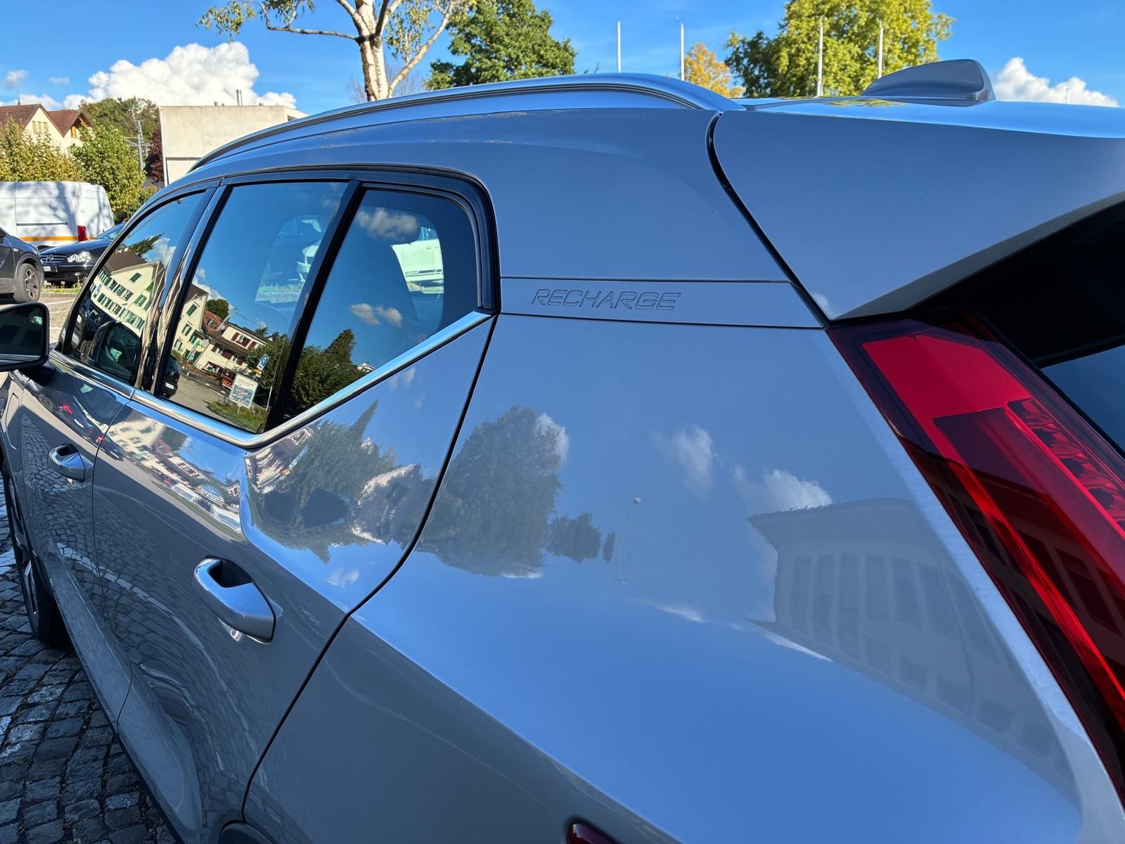 VOLVO XC40 T4 PHEV Essential DCT-image-15