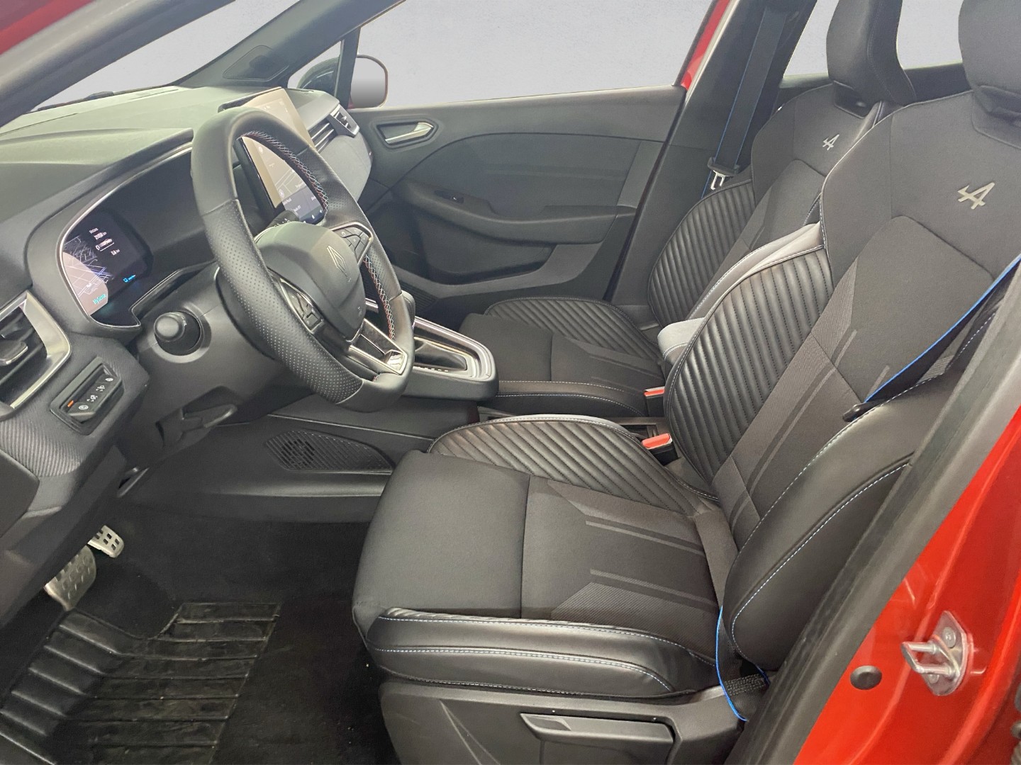 RENAULT Clio 1.6 E-Tech Esprit Alpine-image-6