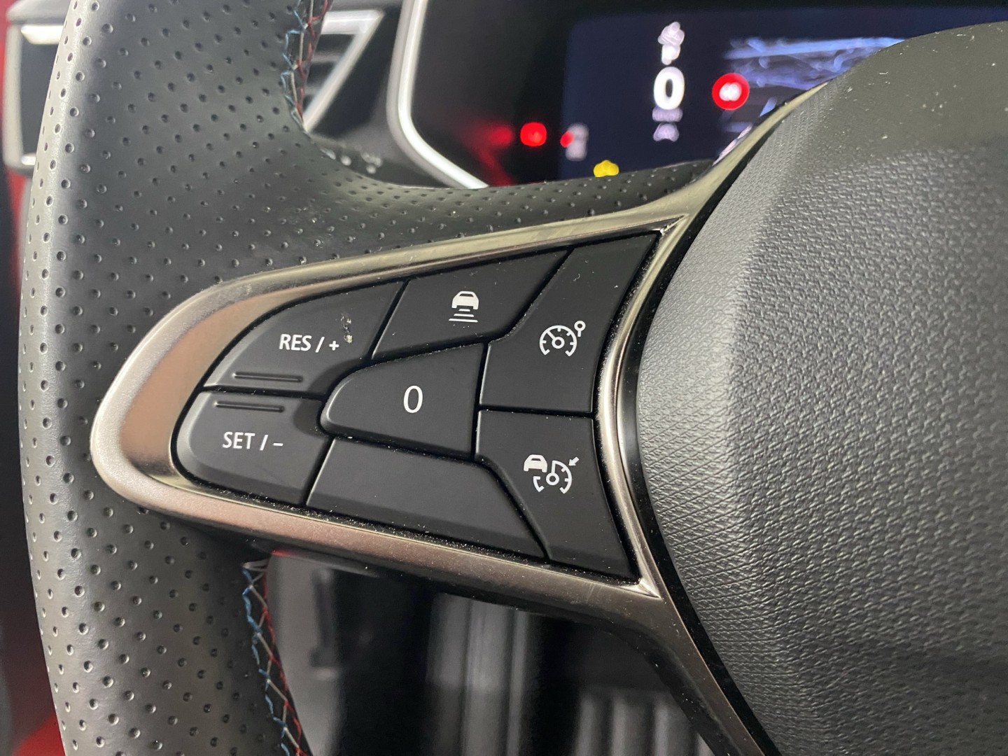 RENAULT Clio 1.6 E-Tech Esprit Alpine-image-18