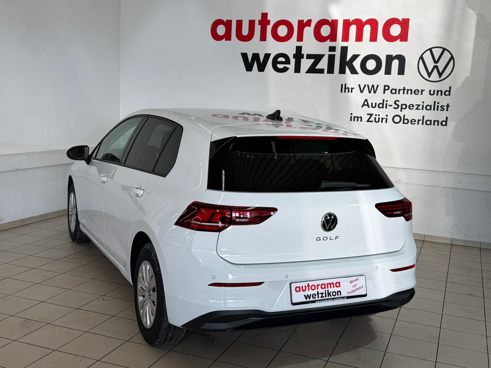 VW Golf 1.5 TSI Basis-image-3