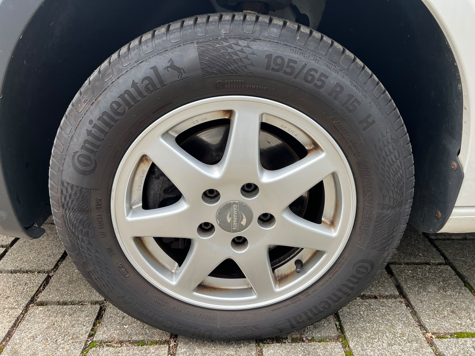 VW Caddy Maxi 1.6 TDI DSG-image-25