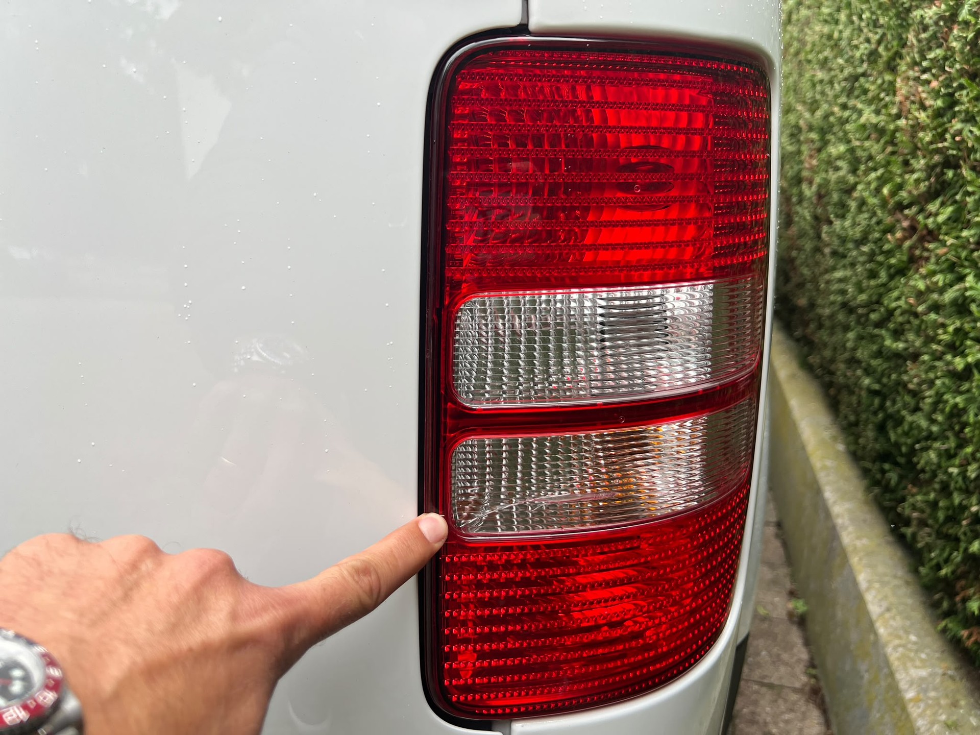 VW Caddy Maxi 1.6 TDI DSG-image-26