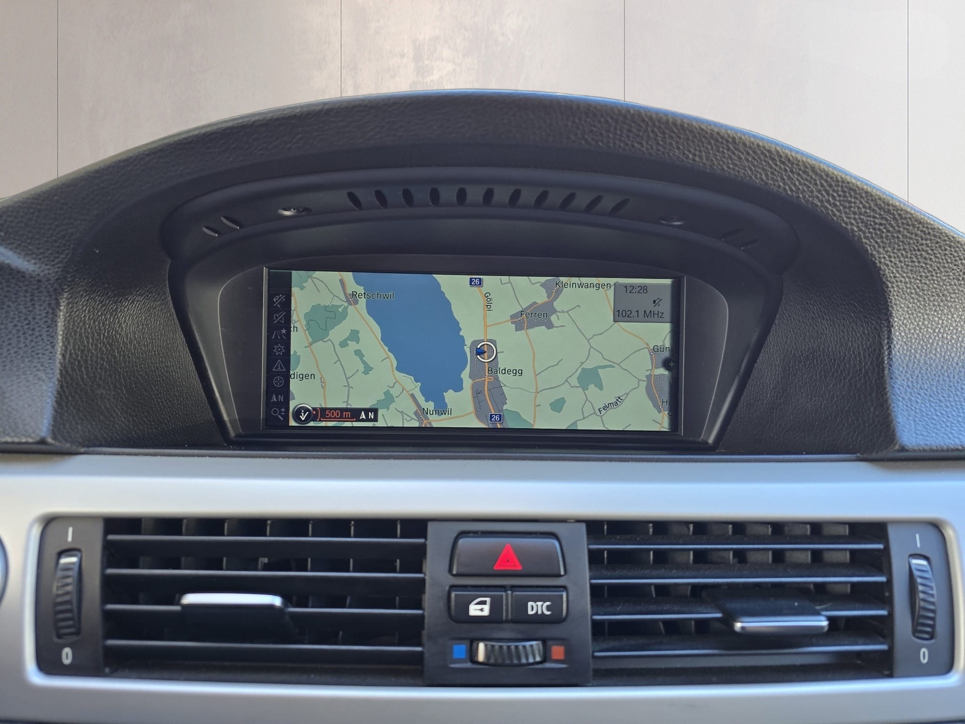 BMW 320d xDrive Touring Steptronic-image-9