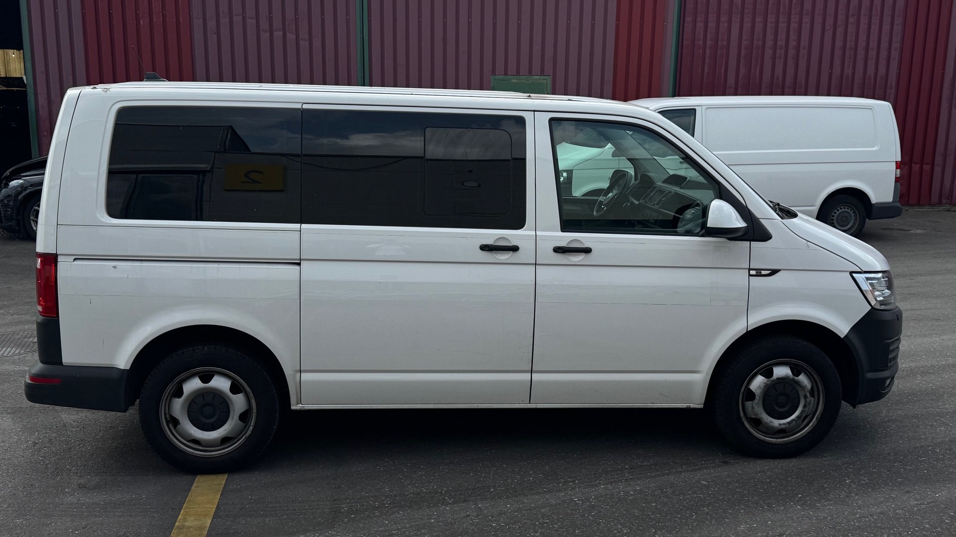 VW T6 2.0 Bi-TDI 4Motion DSG-image-5
