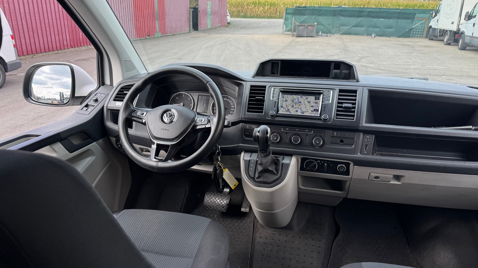VW T6 2.0 Bi-TDI 4Motion DSG-image-9