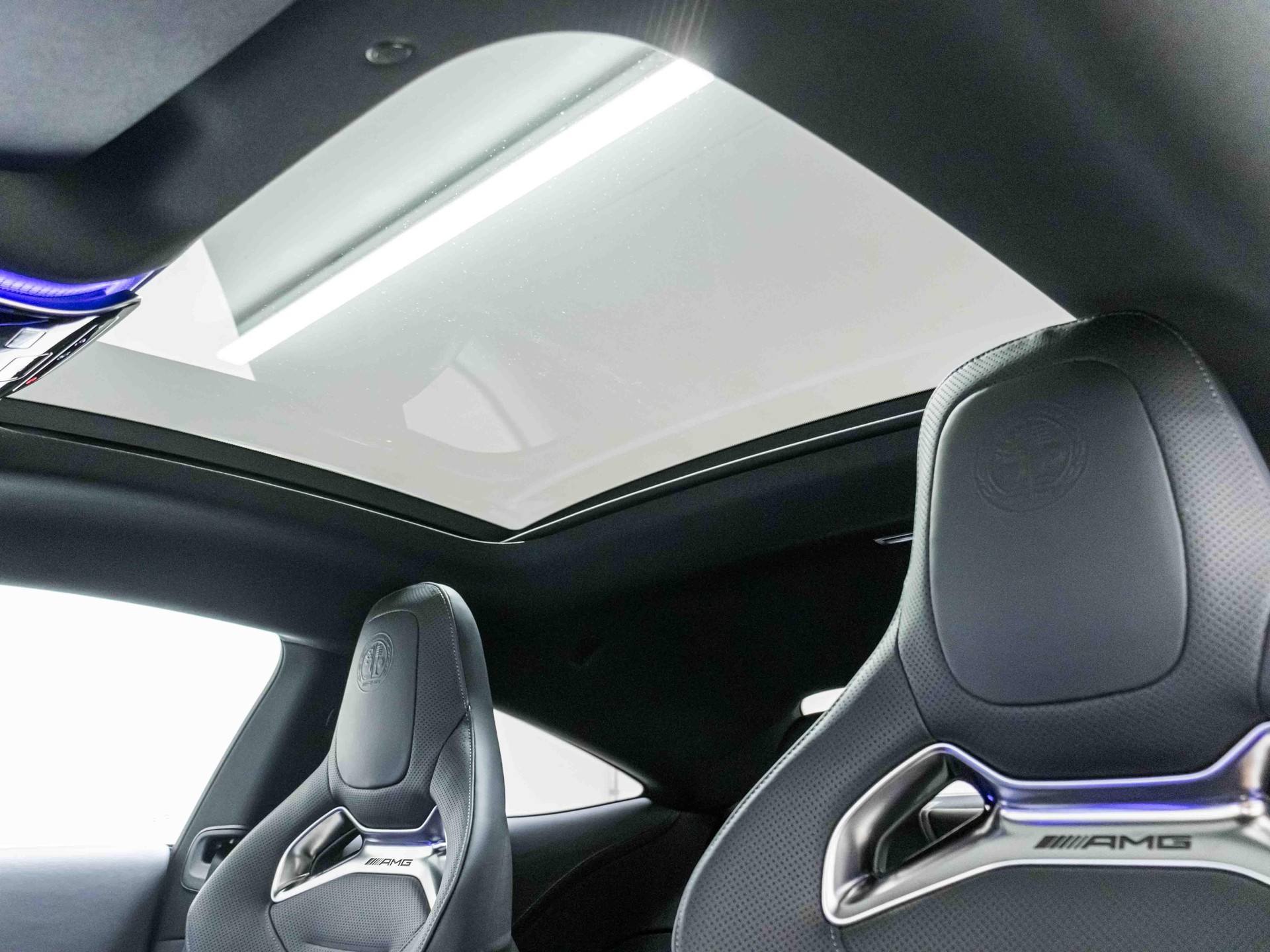 MERCEDES-BENZ CLE 53 AMG 4MATIC+ Coupé-image-8