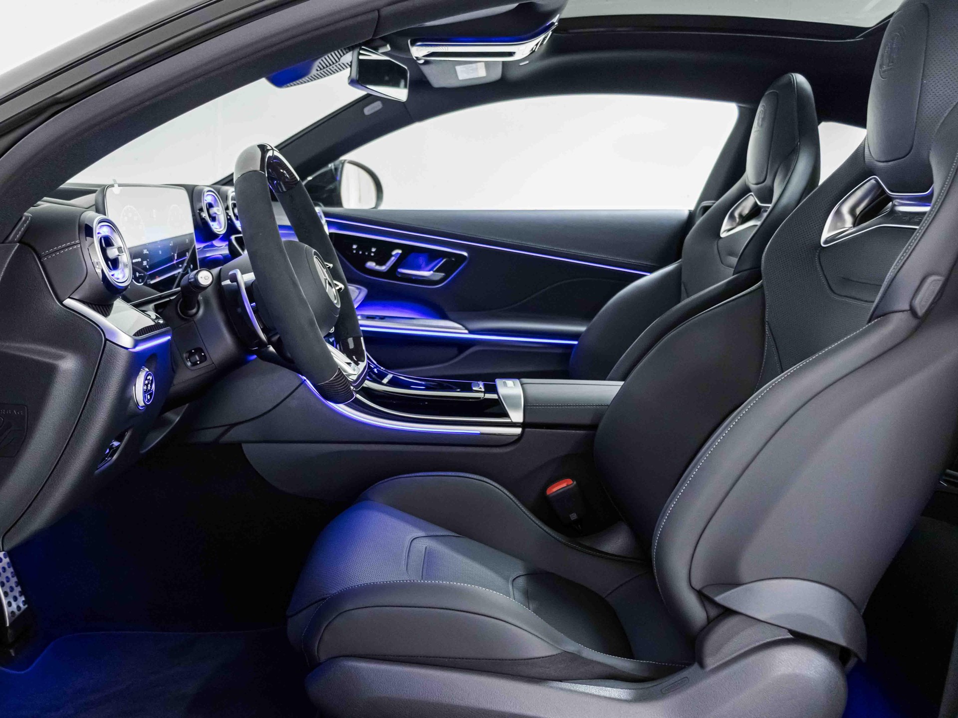 MERCEDES-BENZ CLE 53 AMG 4MATIC+ Coupé-image-6