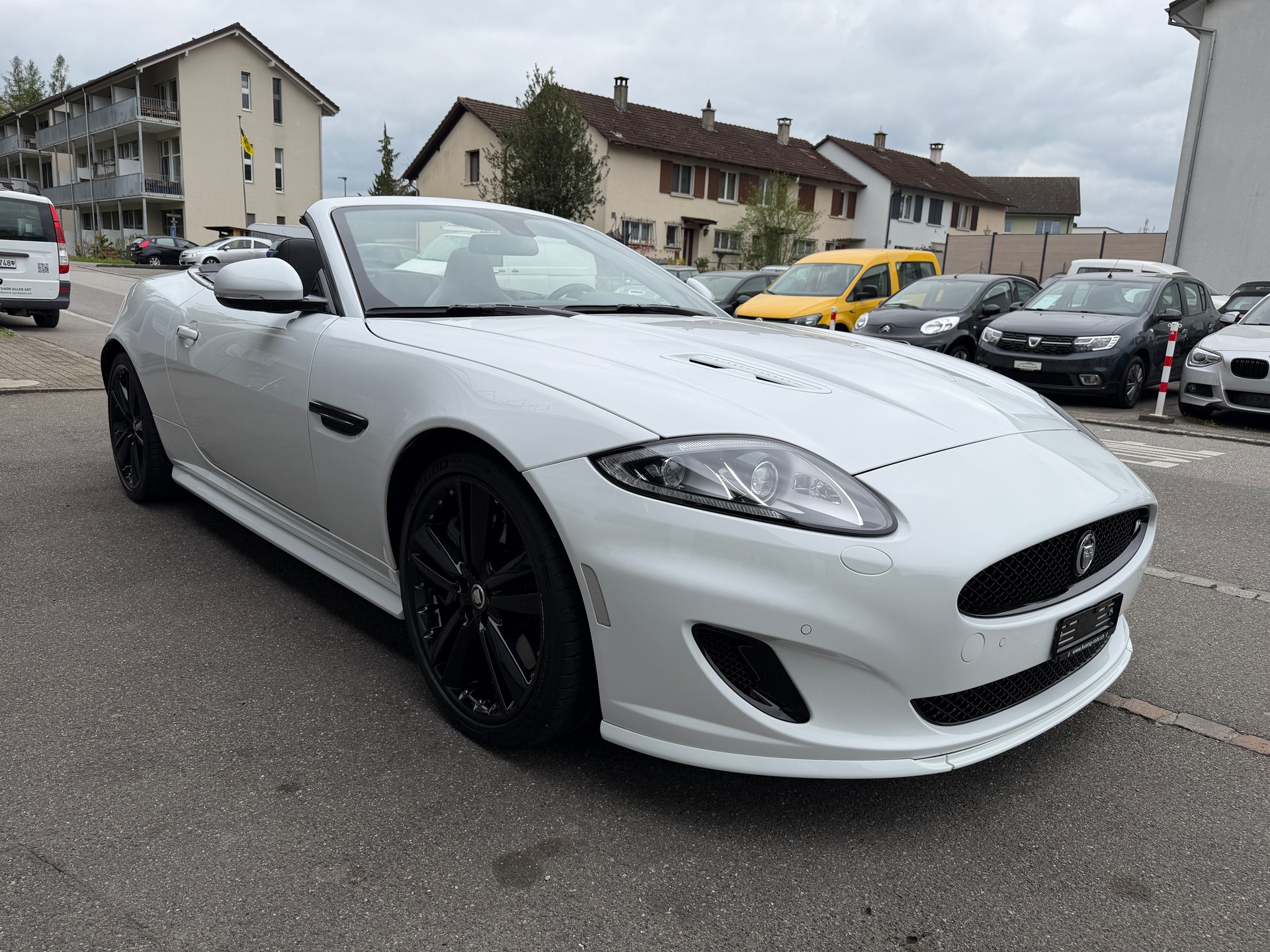 JAGUAR XKR Convertible 5.0 V8 Supercharged-image-2