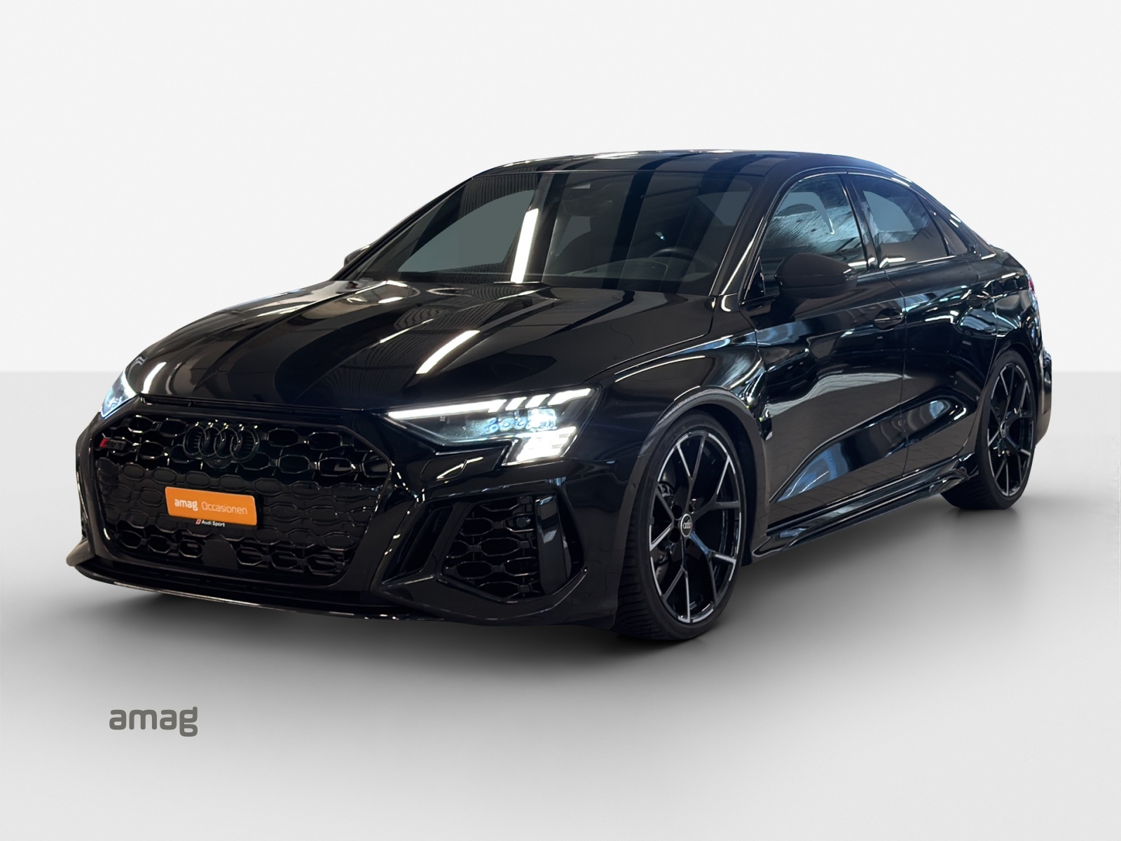 AUDI RS3 Limousine 2.5 TSI quattro S-tronic-image-0