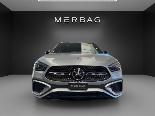 MERCEDES-BENZ GLA 250 4Matic Swiss Star-image-1