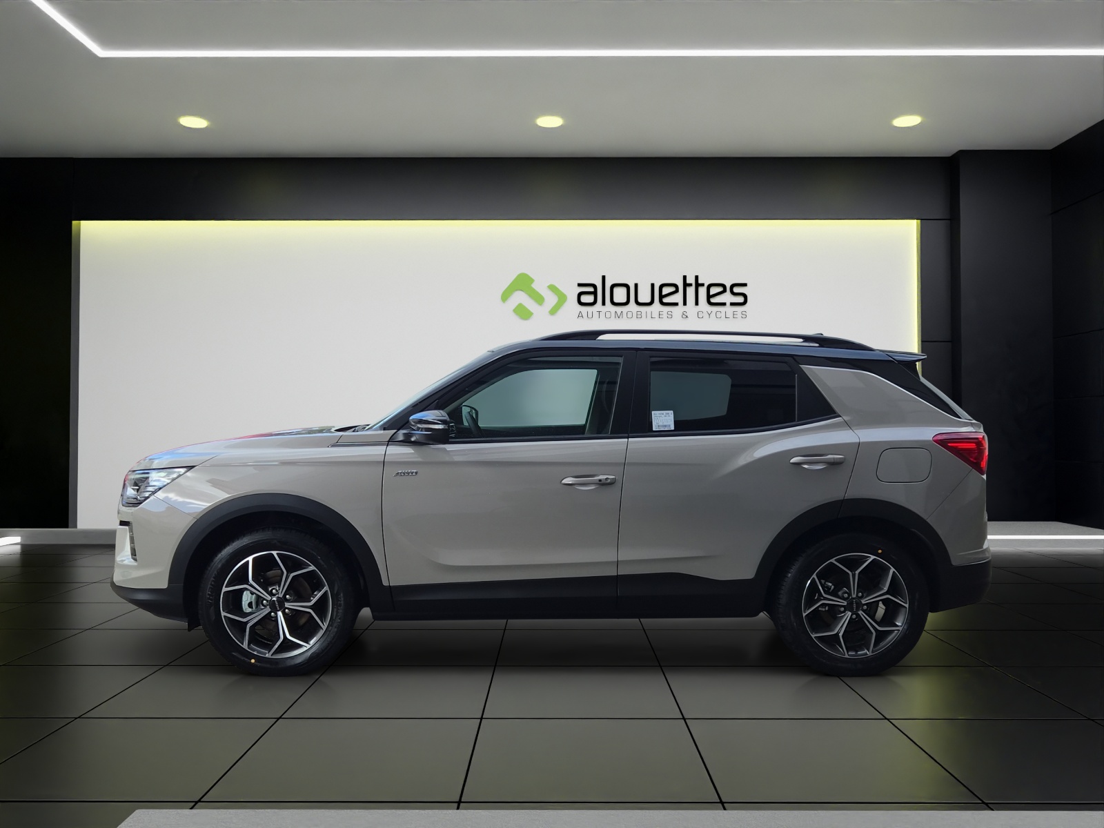 KGM-SsangYong Korando 1.5 T GDI Steel 4WD Automat-image-2