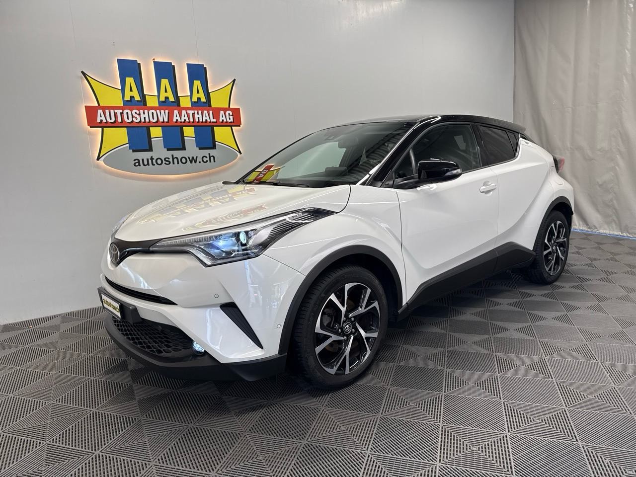 TOYOTA C-HR 1.2 Turbo Premium 4WD Multidrive S-image-0