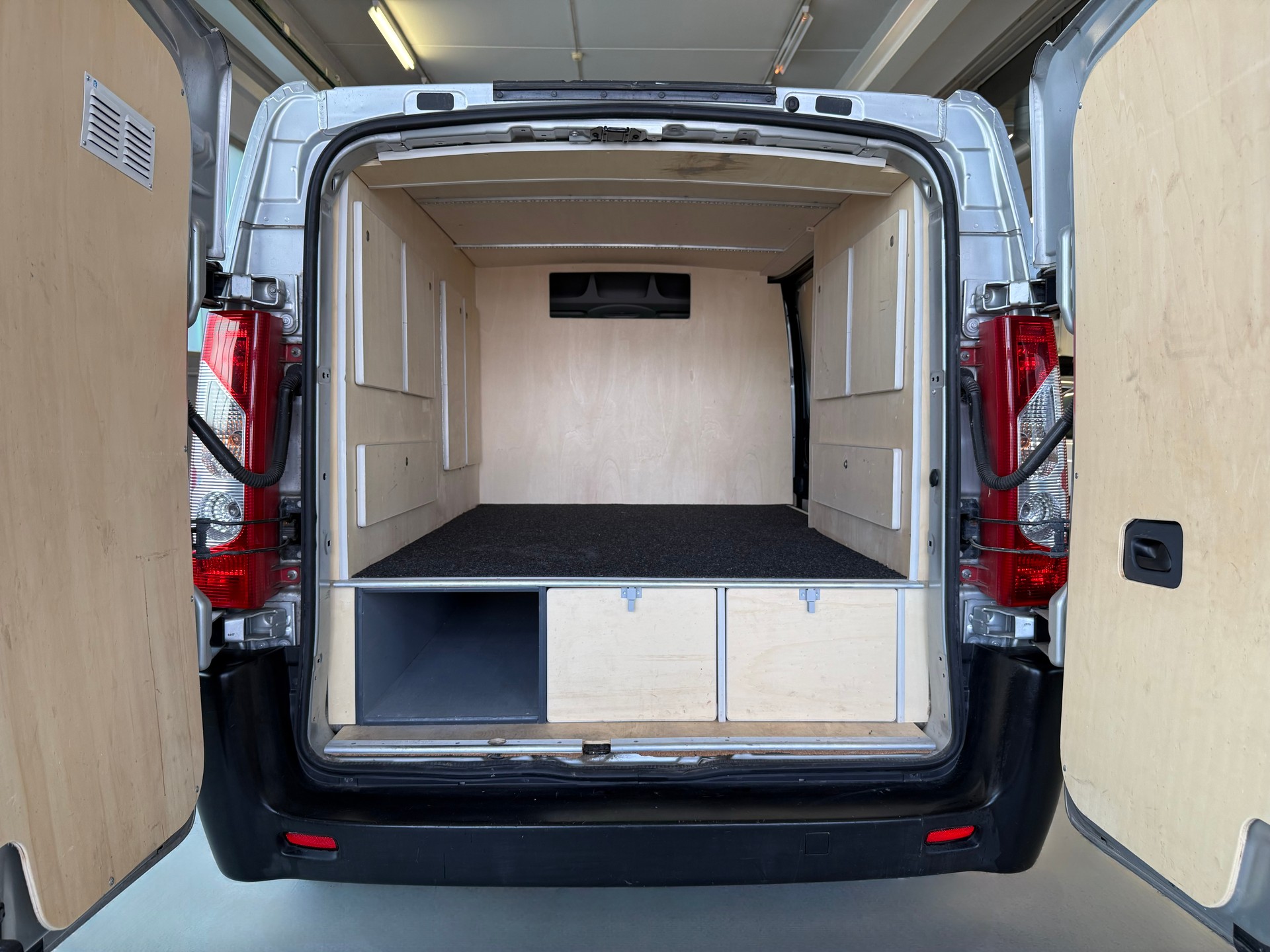 CITROEN Jumpy 1.6 HDi 10 L1H1 | Camper Umbau-image-8