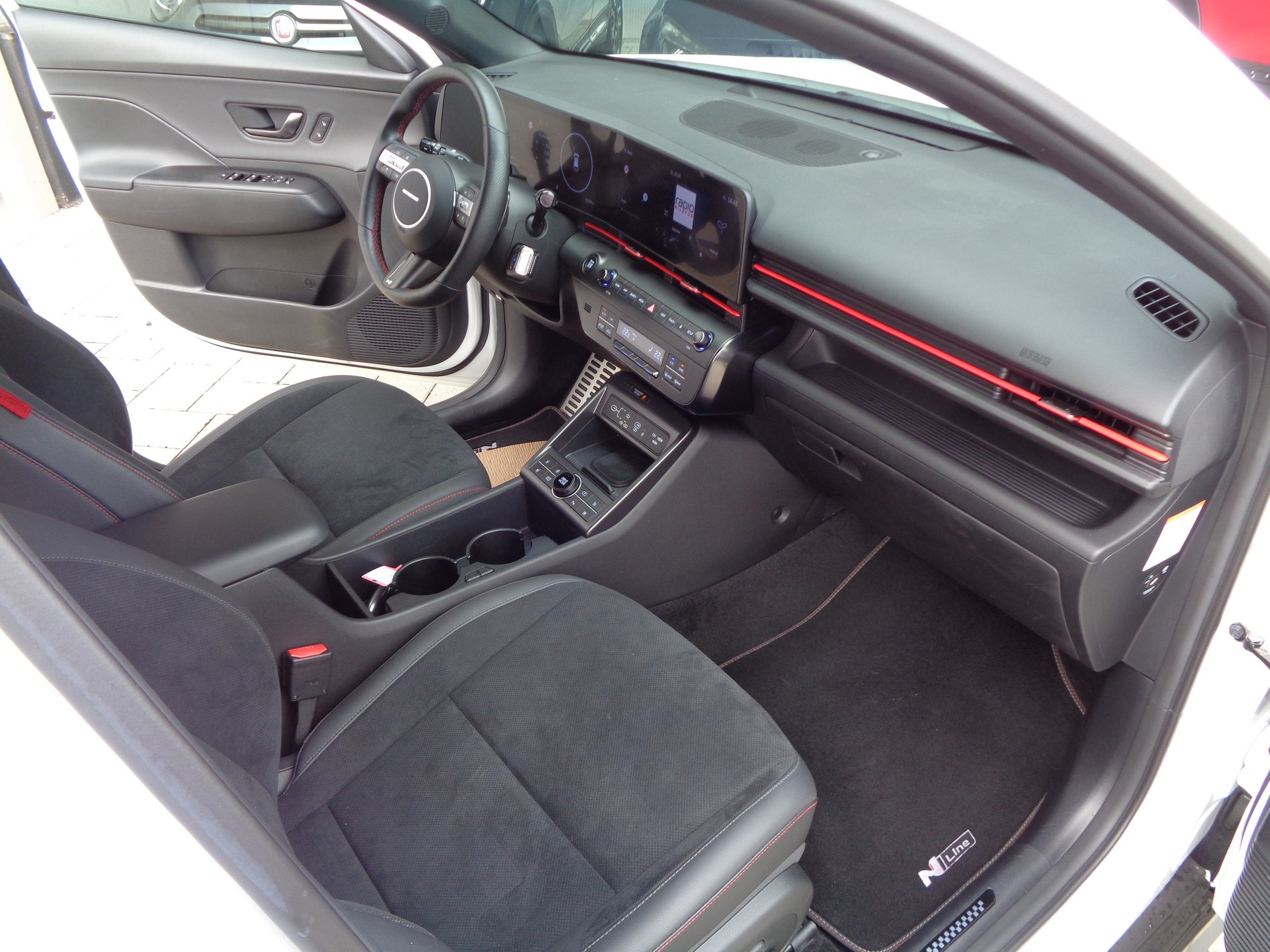 HYUNDAI Kona 1.6 GDi HEV N Line DCT-image-11