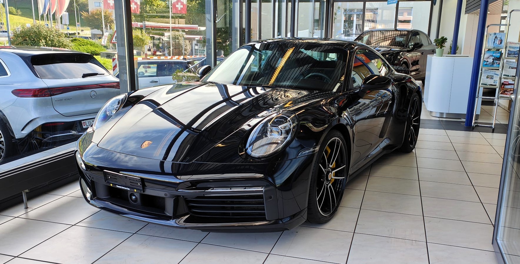 PORSCHE 911 Turbo S PDK-image-4