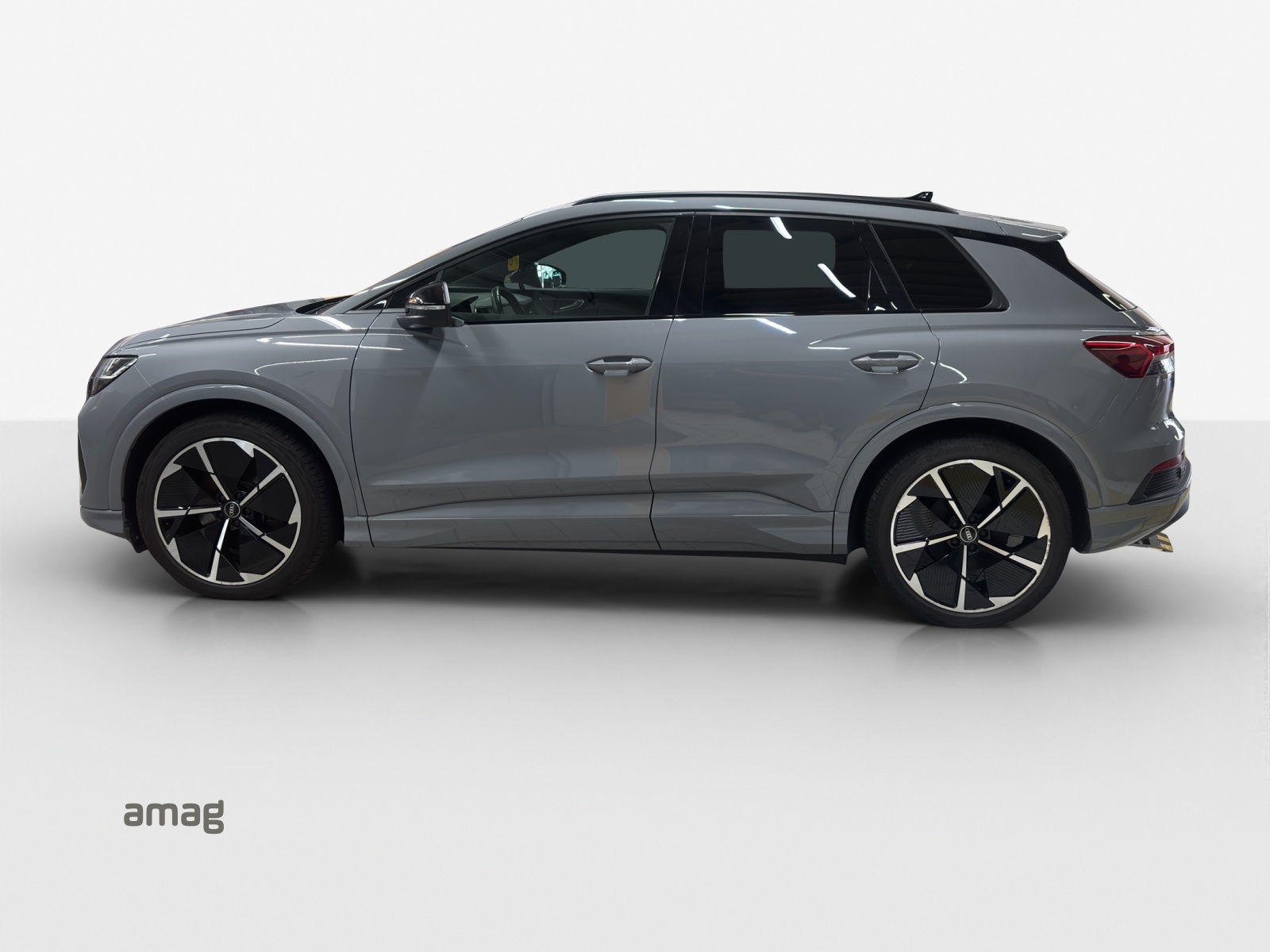 AUDI Q4 e-tron 50 quattro-image-1