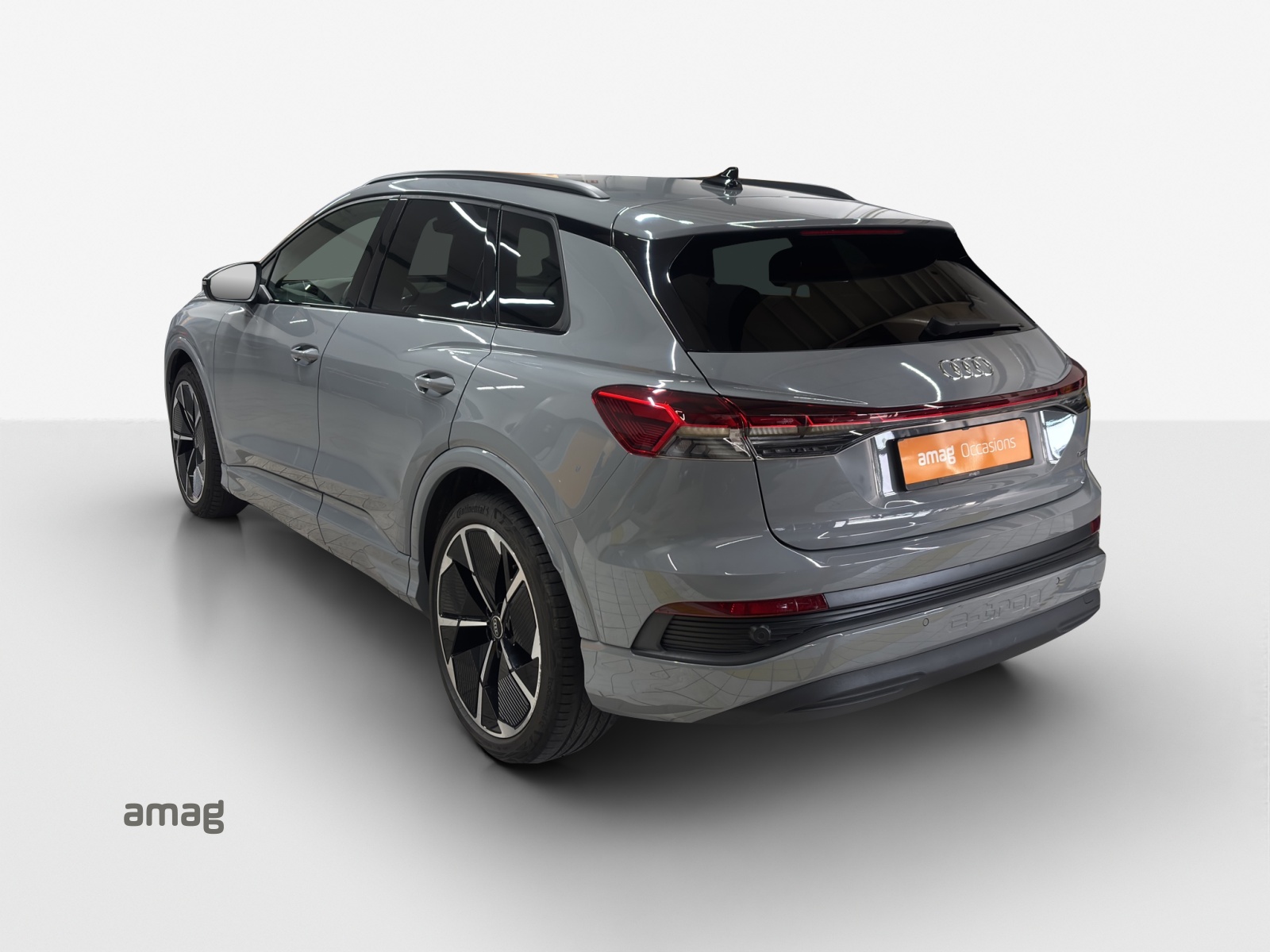AUDI Q4 e-tron 50 quattro-image-2